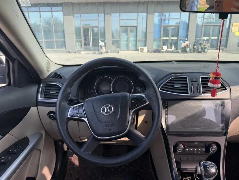 BAIC Senova D70 2013 2.0T Comfort Edition — миниатюра 11