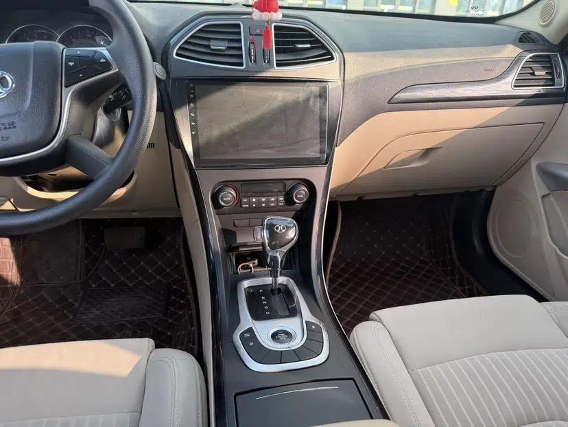 BAIC Senova D70 2013 2.0T Comfort Edition — миниатюра 14