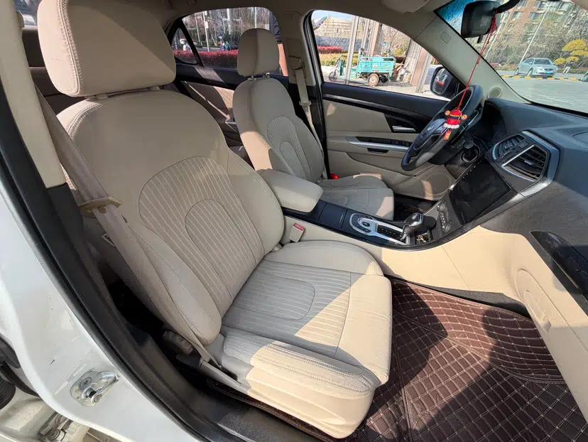 BAIC Senova D70 2013 2.0T Comfort Edition — миниатюра 22
