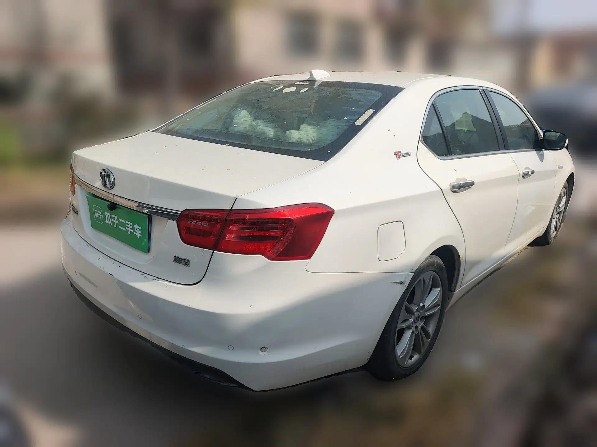 BAIC Senova D70 2013 2.0T Comfort Edition — миниатюра 6