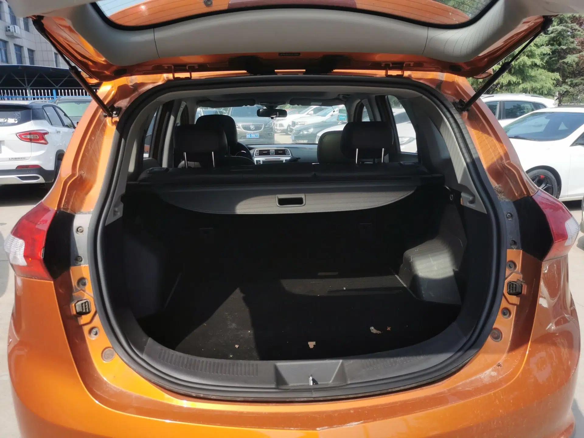 BAIC Senova X65 2015 2.0T Automatic Elite Model — миниатюра 22