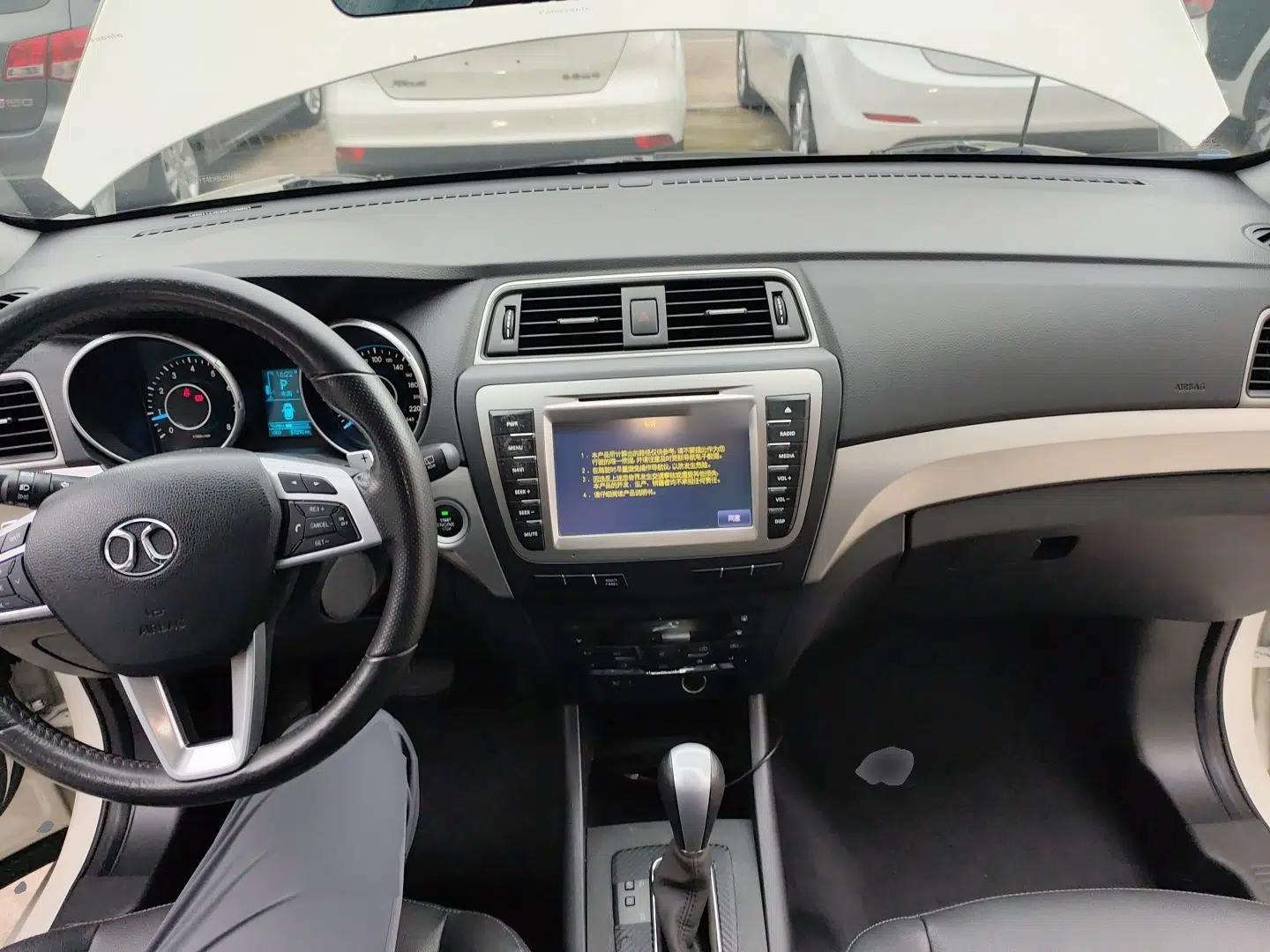 BAIC Senova X65 2015 2.0T Automatic Elite Model — миниатюра 13