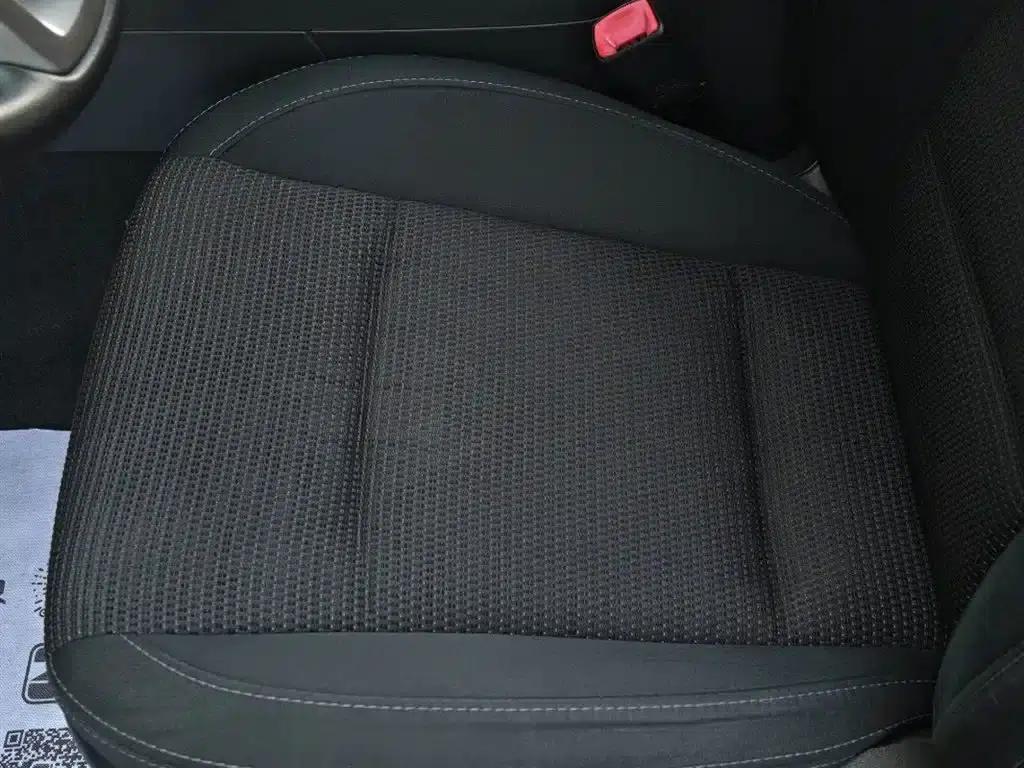 Legacy 2016 2.5i AWD Fashion Edition — миниатюра 19