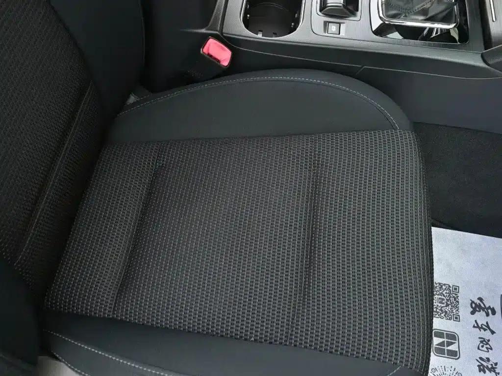 Legacy 2016 2.5i AWD Fashion Edition — миниатюра 21