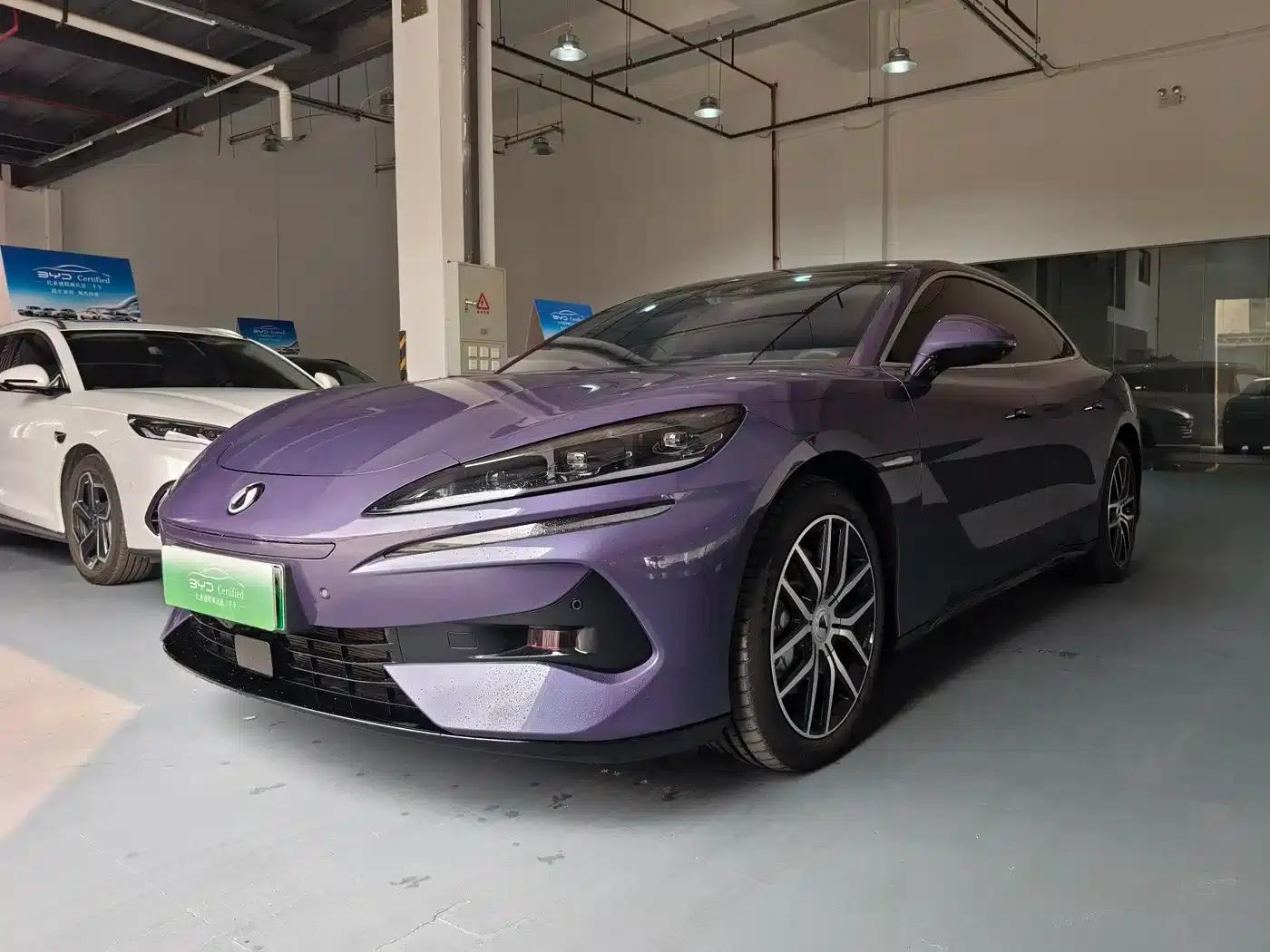 Denza Z9 2024 Model 1100km AWD Max Edition — миниатюра 1