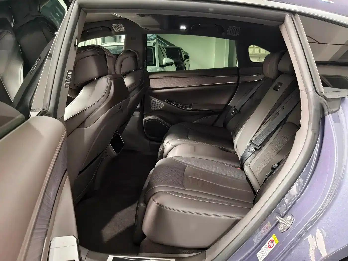 Denza Z9 2024 Model 1100km AWD Max Edition — миниатюра 13