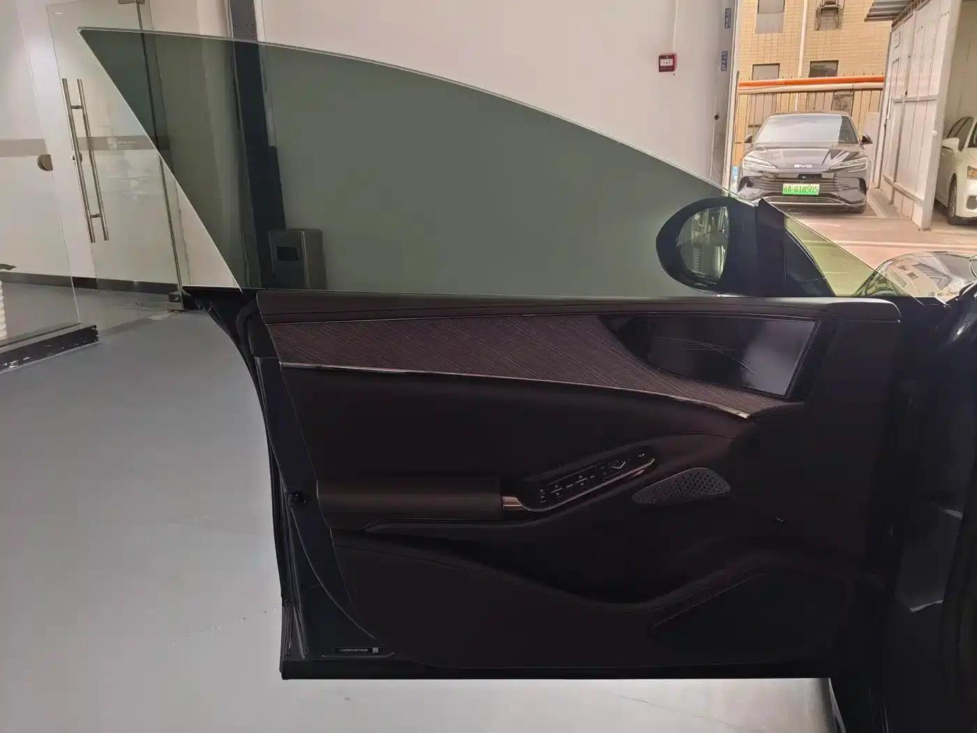 Denza Z9 2024 Model 1100km AWD Max Edition — миниатюра 10
