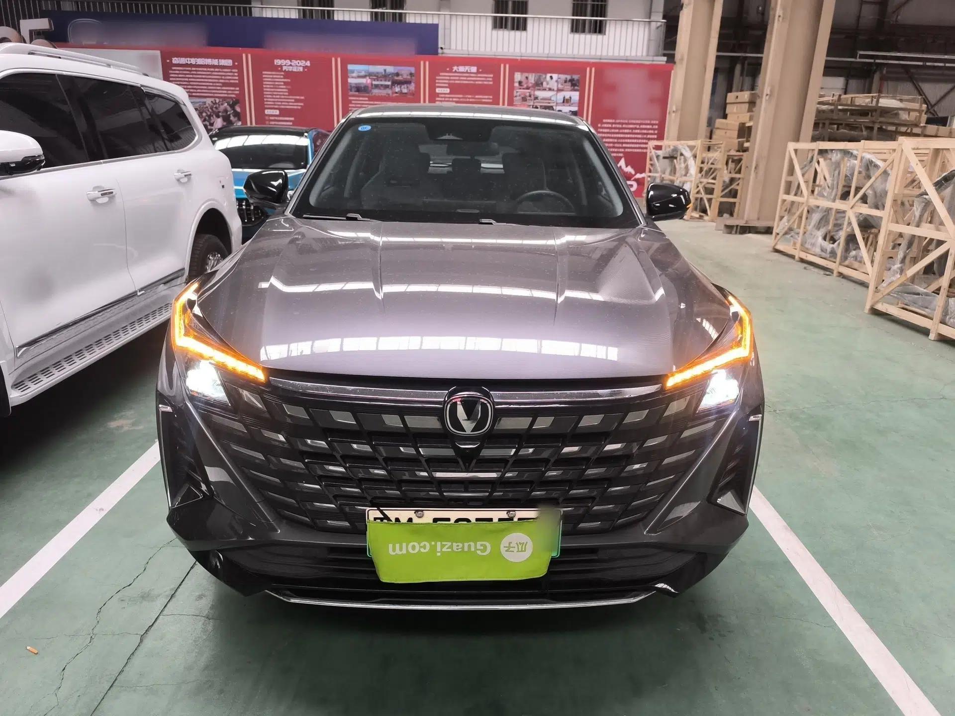 CHANGAN UNI-Z New Energy 2024 Blue Whale Smart Electric iDD 125km Beyond Edition — миниатюра 2