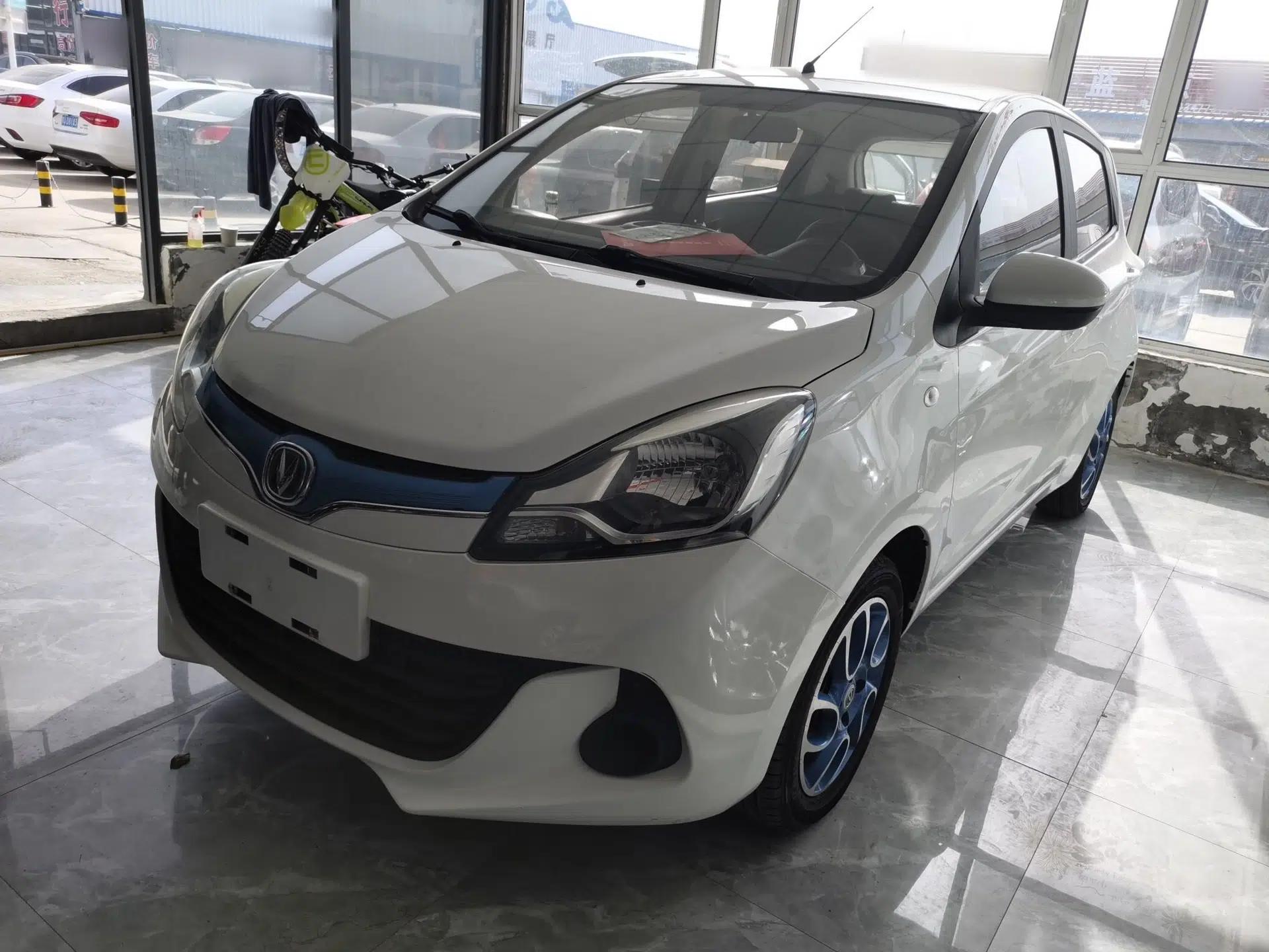 CHANGAN Benni EV 2019 EV360 Standard Model — миниатюра 1