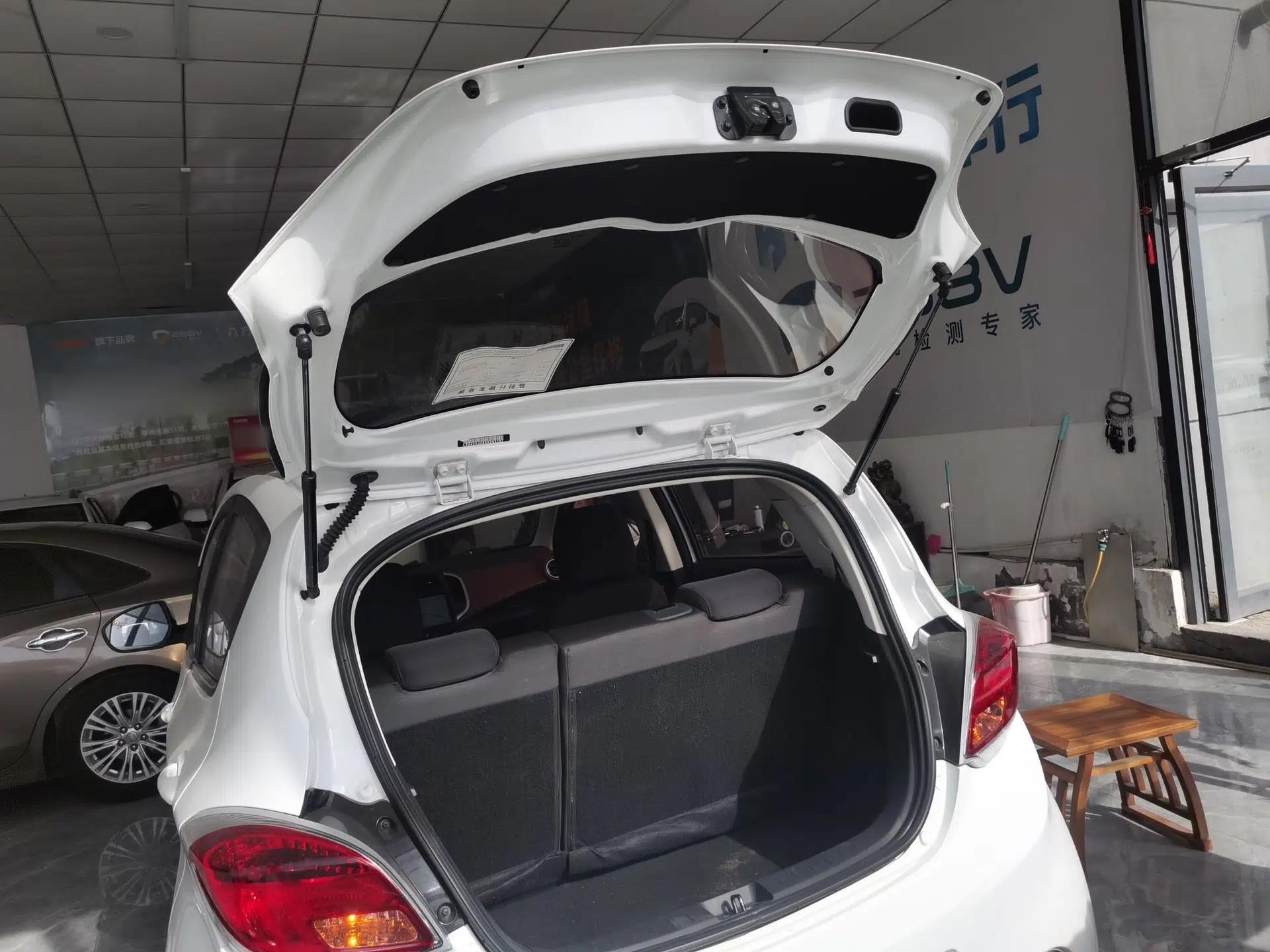 CHANGAN Benni EV 2019 EV360 Standard Model — миниатюра 22