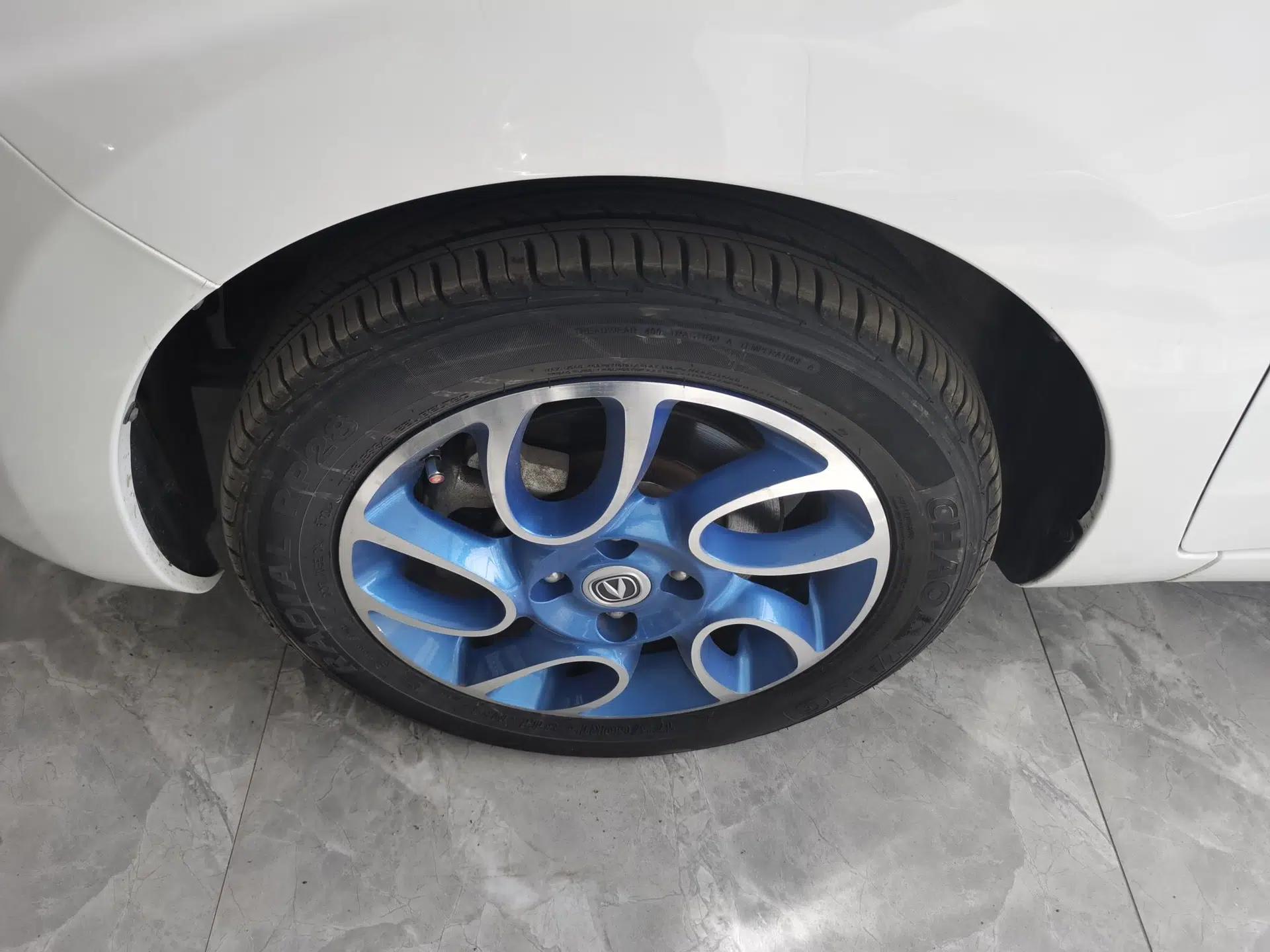 CHANGAN Benni EV 2019 EV360 Standard Model — миниатюра 8