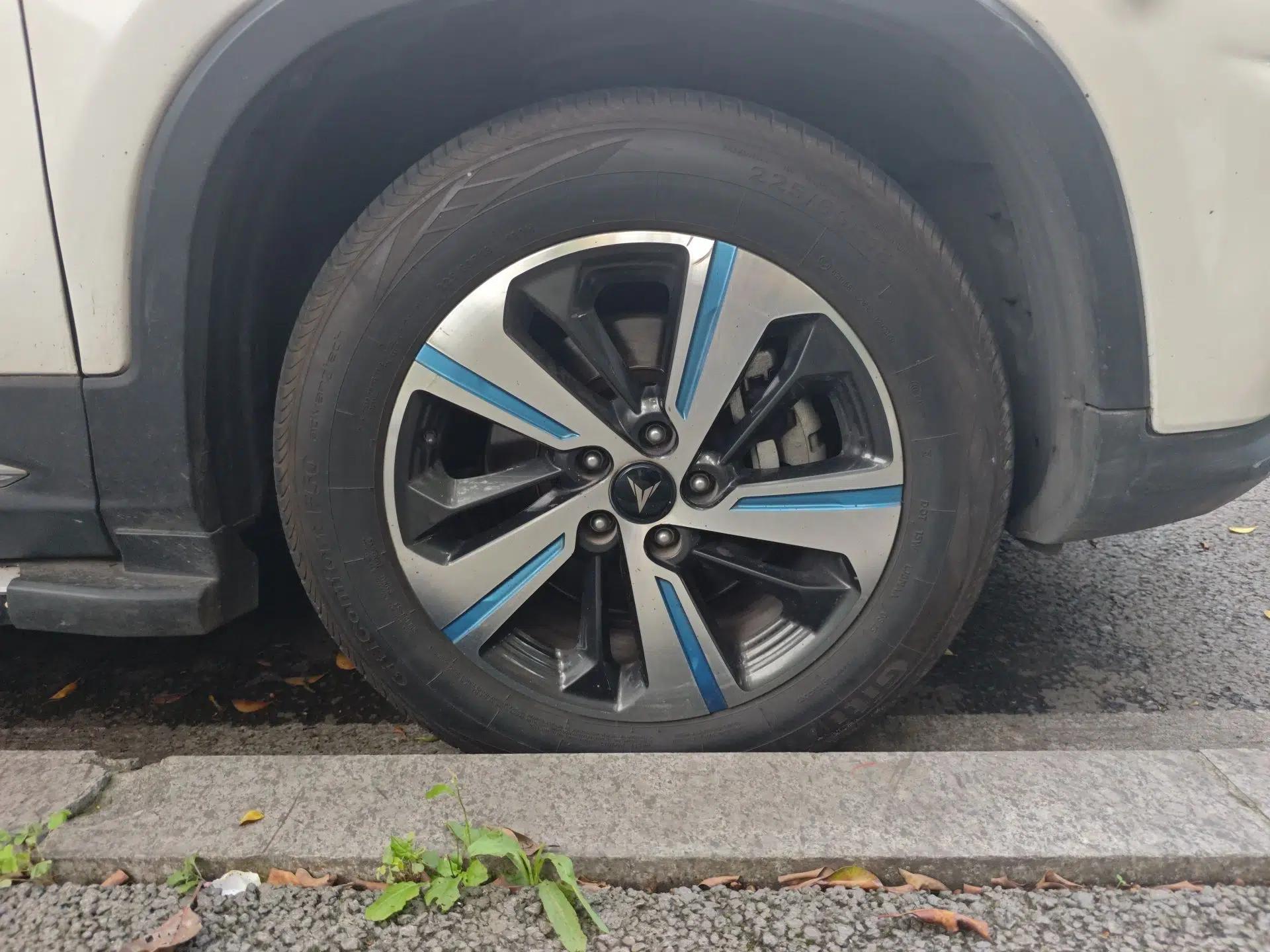 CHANGAN CS75 New Energy 2018 1.5T PHEV Elite Model — миниатюра 8