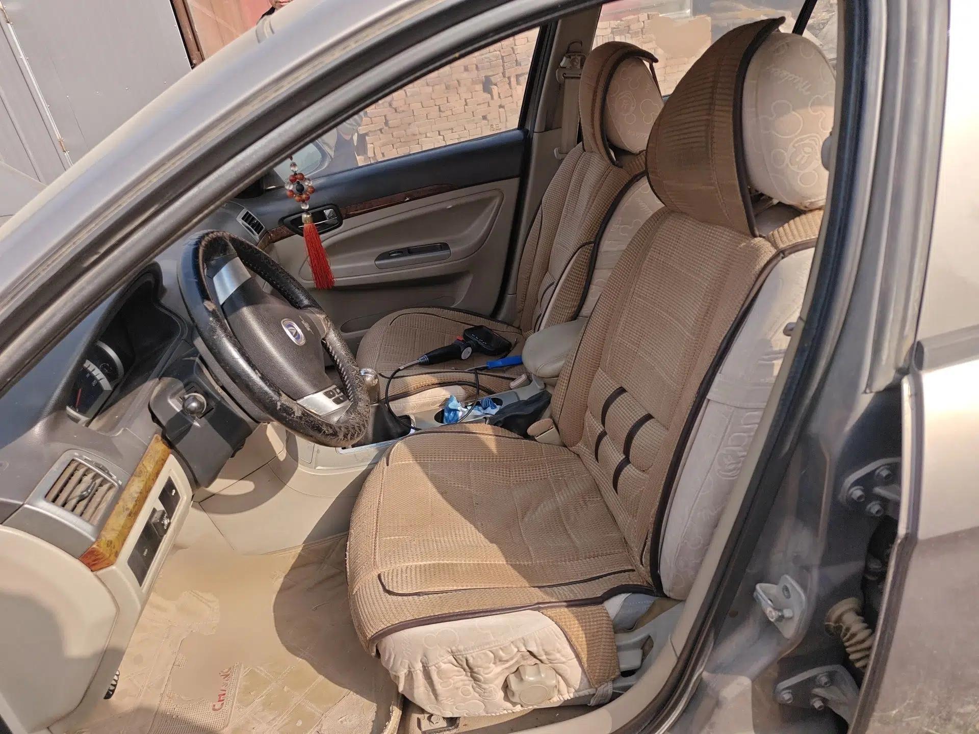 CHANGAN CX30 2012 Sedan 1.6L Manual Luxury Model — миниатюра 16