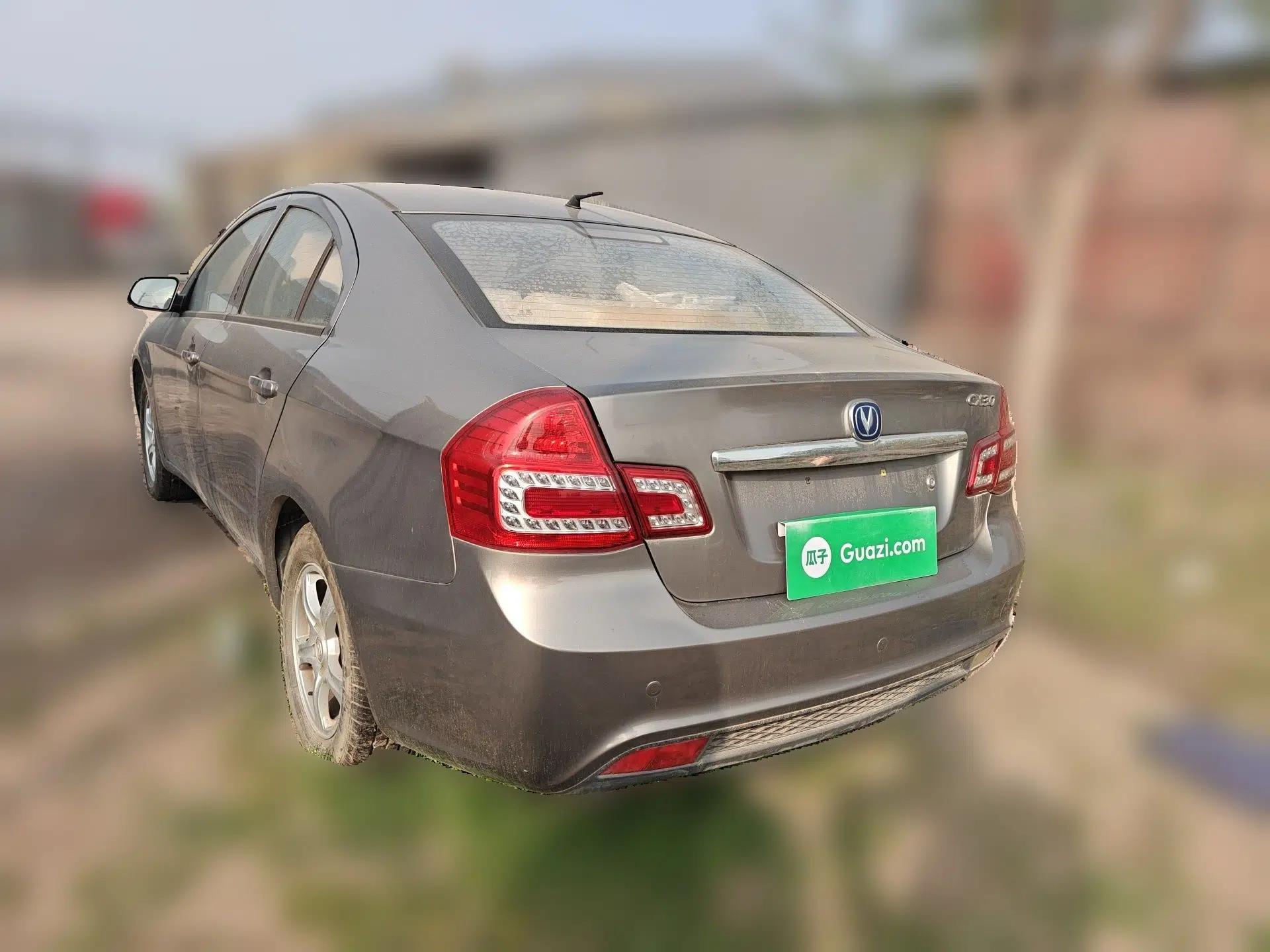 CHANGAN CX30 2012 Sedan 1.6L Manual Luxury Model — миниатюра 4