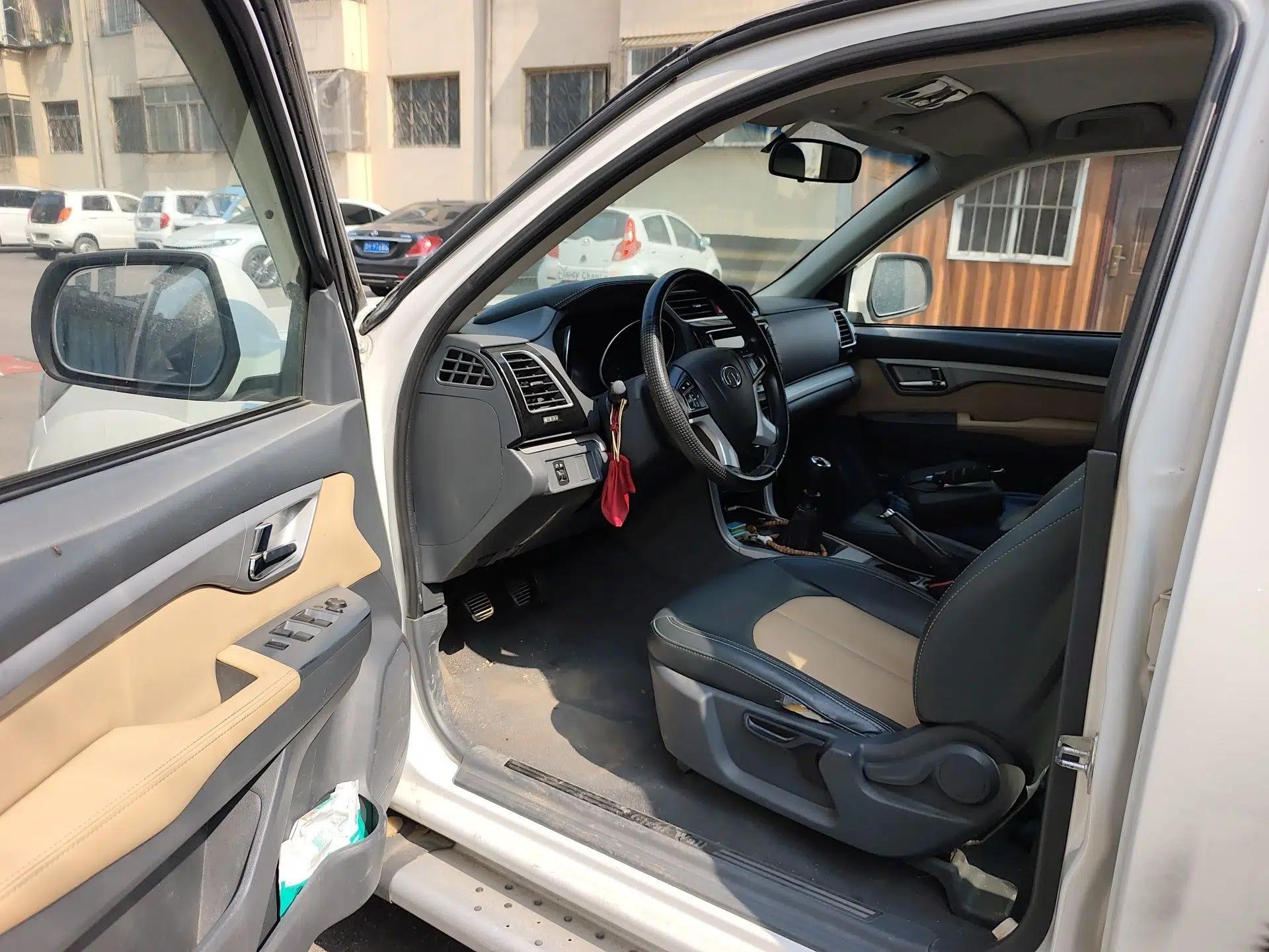 Great Wall Wingle 6 2014 2.0T Two-Wheel Drive Elite Version 4D20B — миниатюра 17