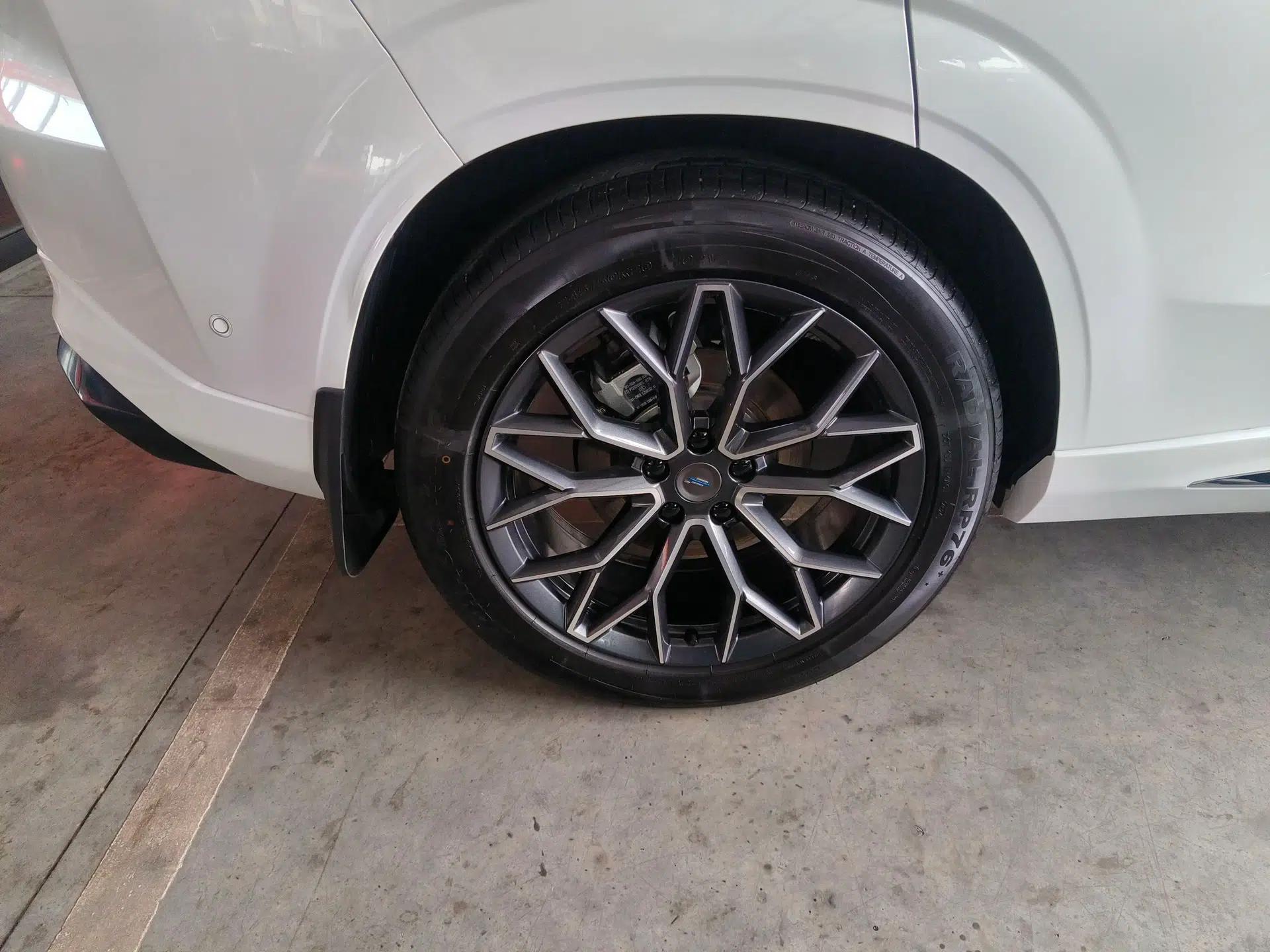 CHANGAN OSHAN Z6 New Energy 2023 ZhiDian iDD 150KM Flagship PLUS Smart Parking Edition — миниатюра 10