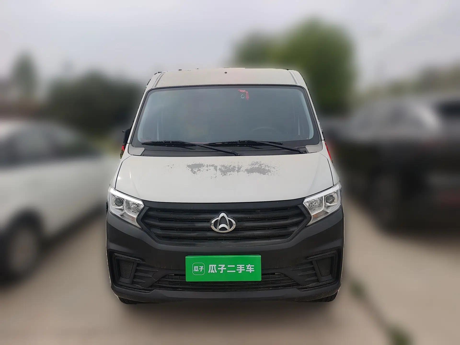 CHANGAN KUAYUE Xing V3 2023 1.5L Gasoline Standard Edition 2-Seat Van — миниатюра 2