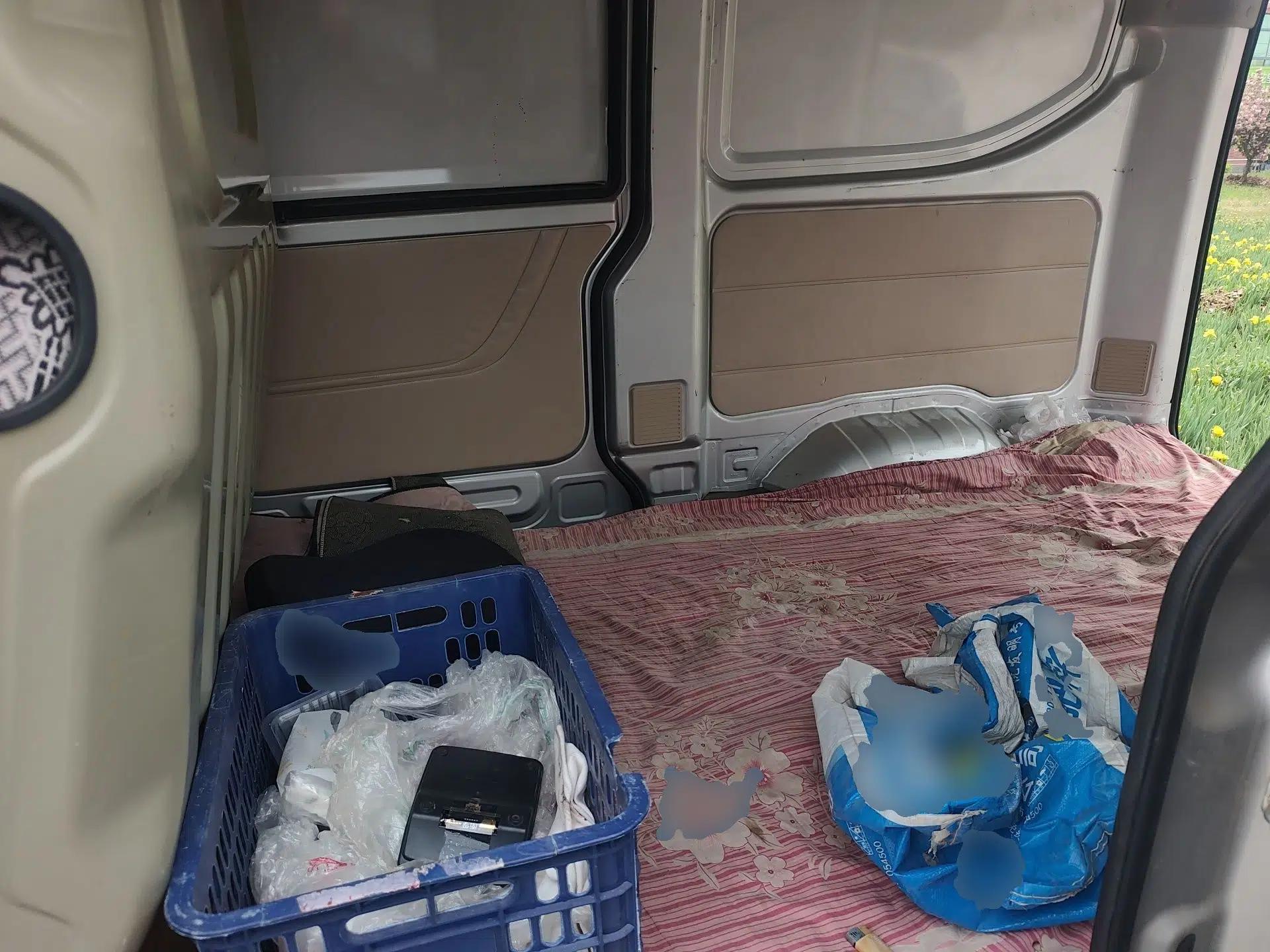 CHANGAN KUAYUE Xing V3 2023 1.5L Gasoline Standard Edition 2-Seat Van — миниатюра 18