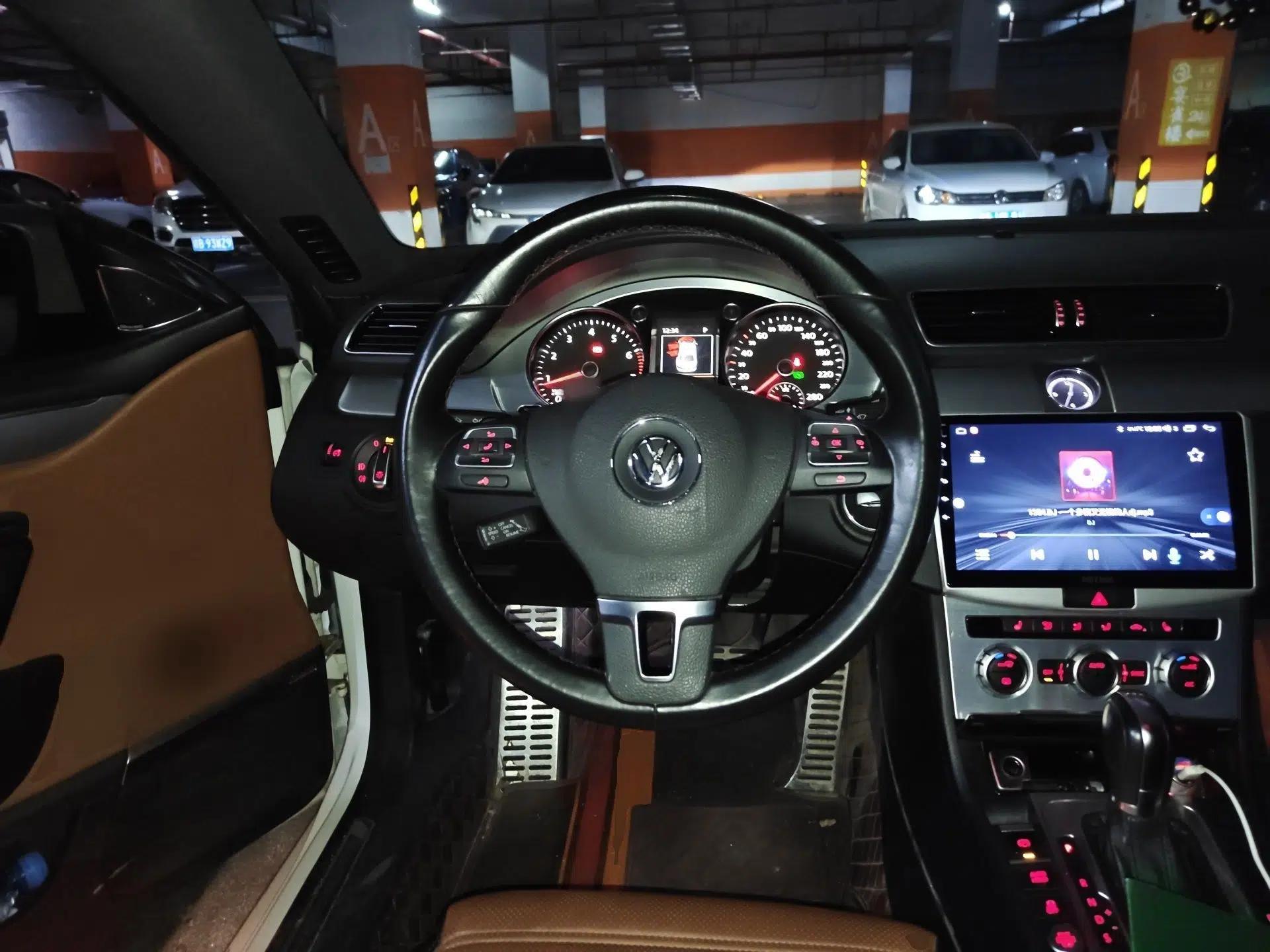 Volkswagen CC 2015 1.8TSI Luxury Model — миниатюра 11