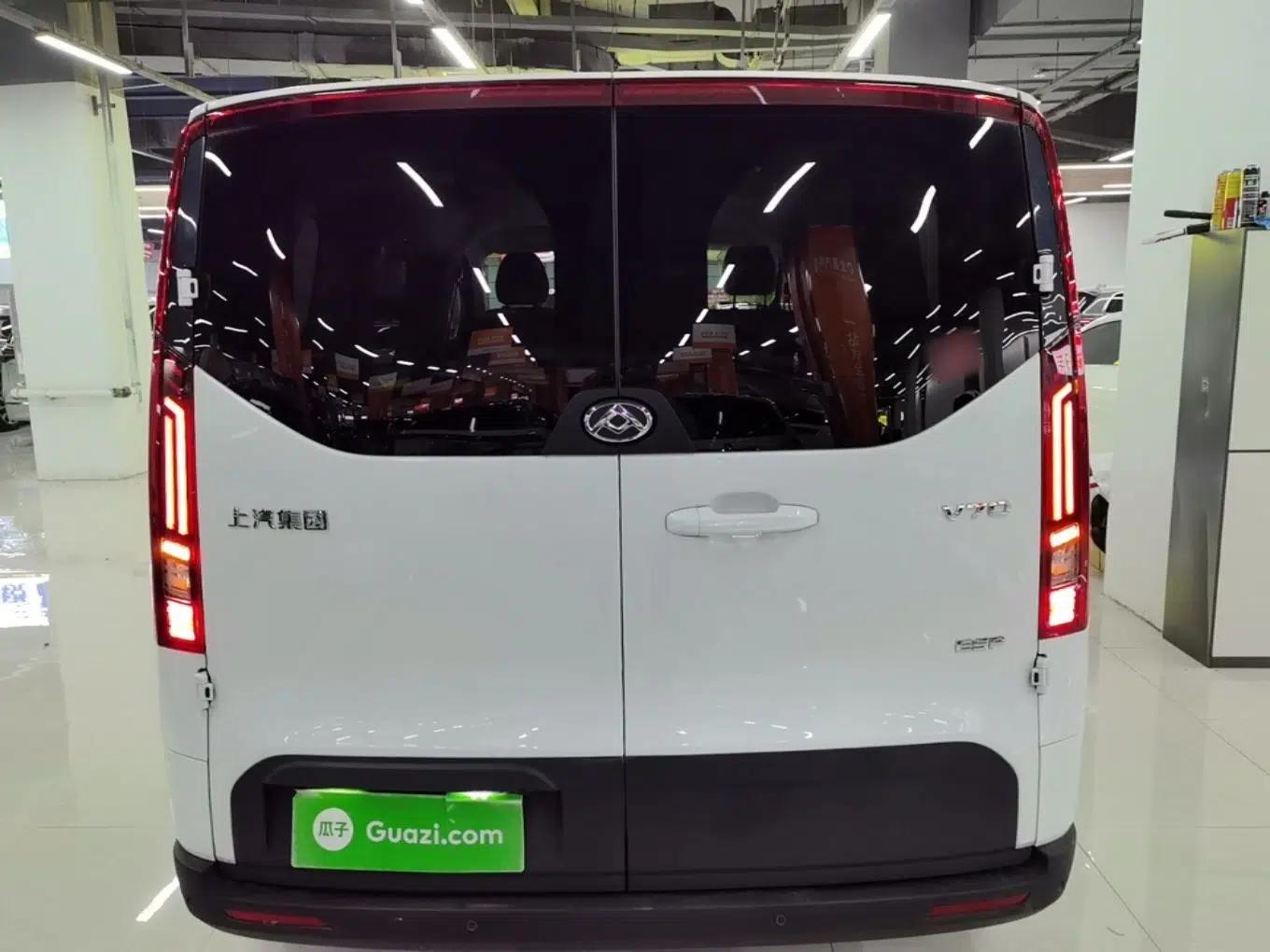SAIC MAXUS Xintu V70 2023 2.0T Elite Edition Manual Transmission Short Wheelbase Low Roof 5/6 Seats (125 hp) — миниатюра 3