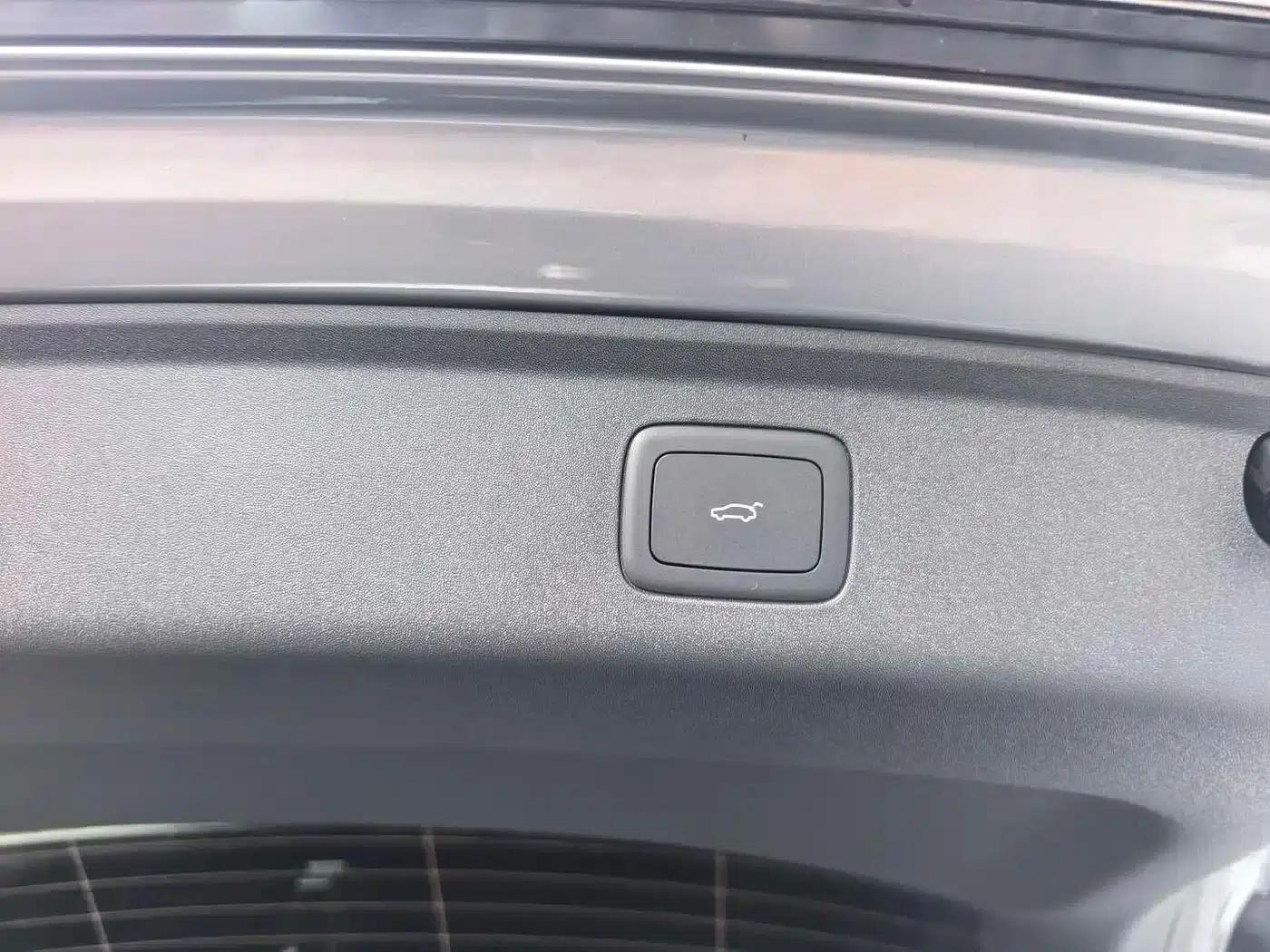Audi E5 Sportback 2026 Pioneer Plus — миниатюра 12
