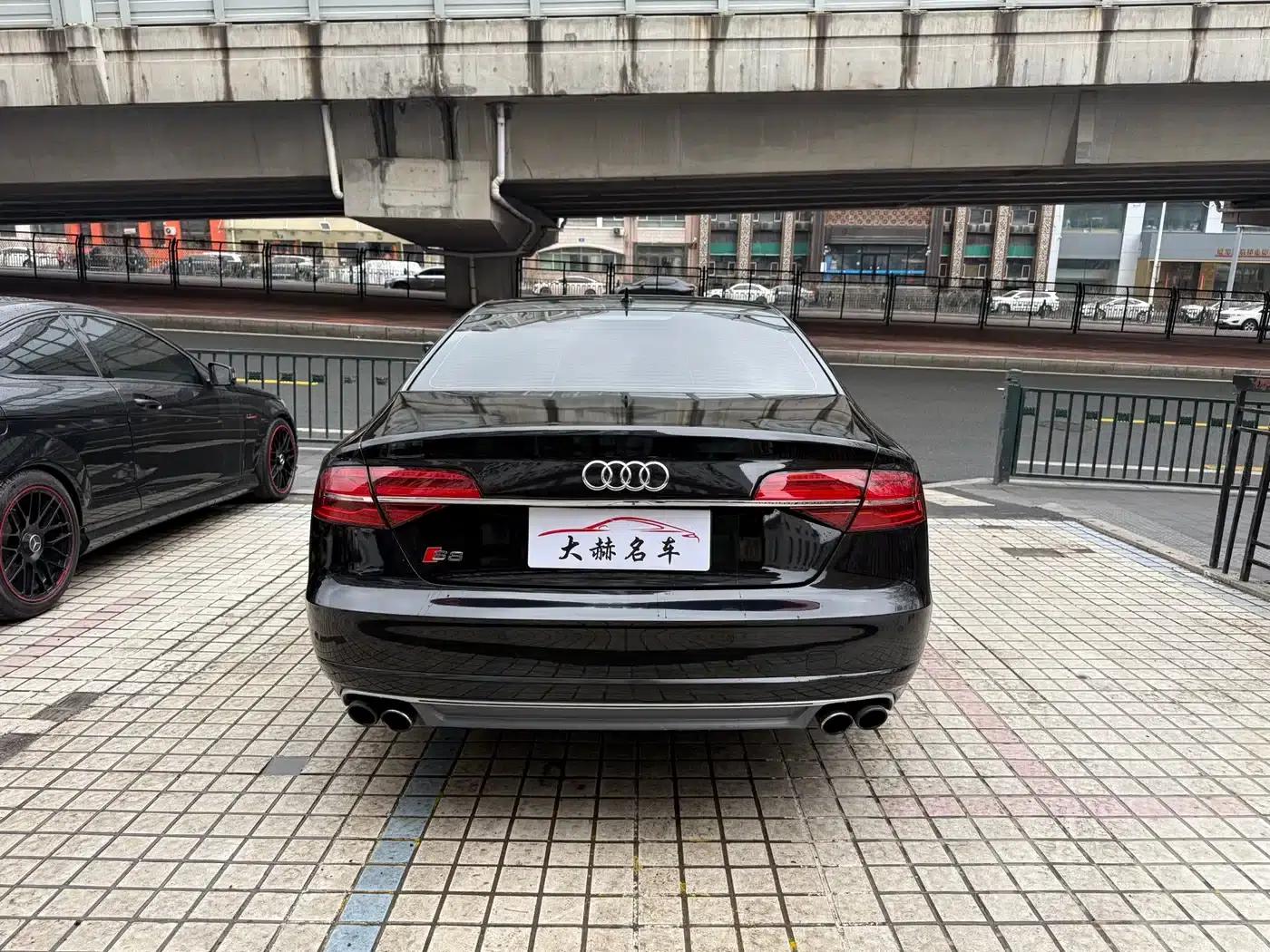 2013 Audi S8 4.0TFSI quattro — миниатюра 5