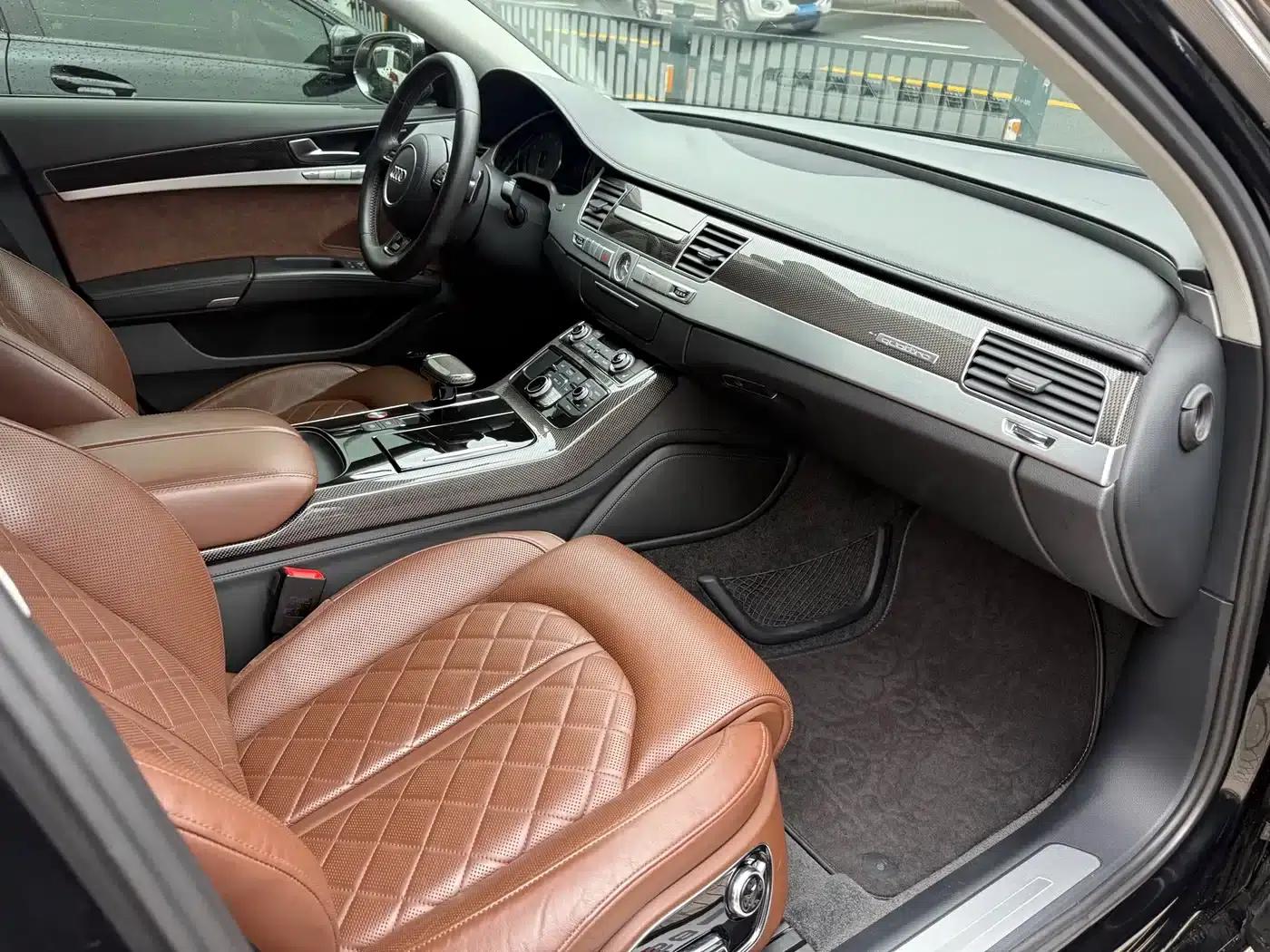 2013 Audi S8 4.0TFSI quattro — миниатюра 9