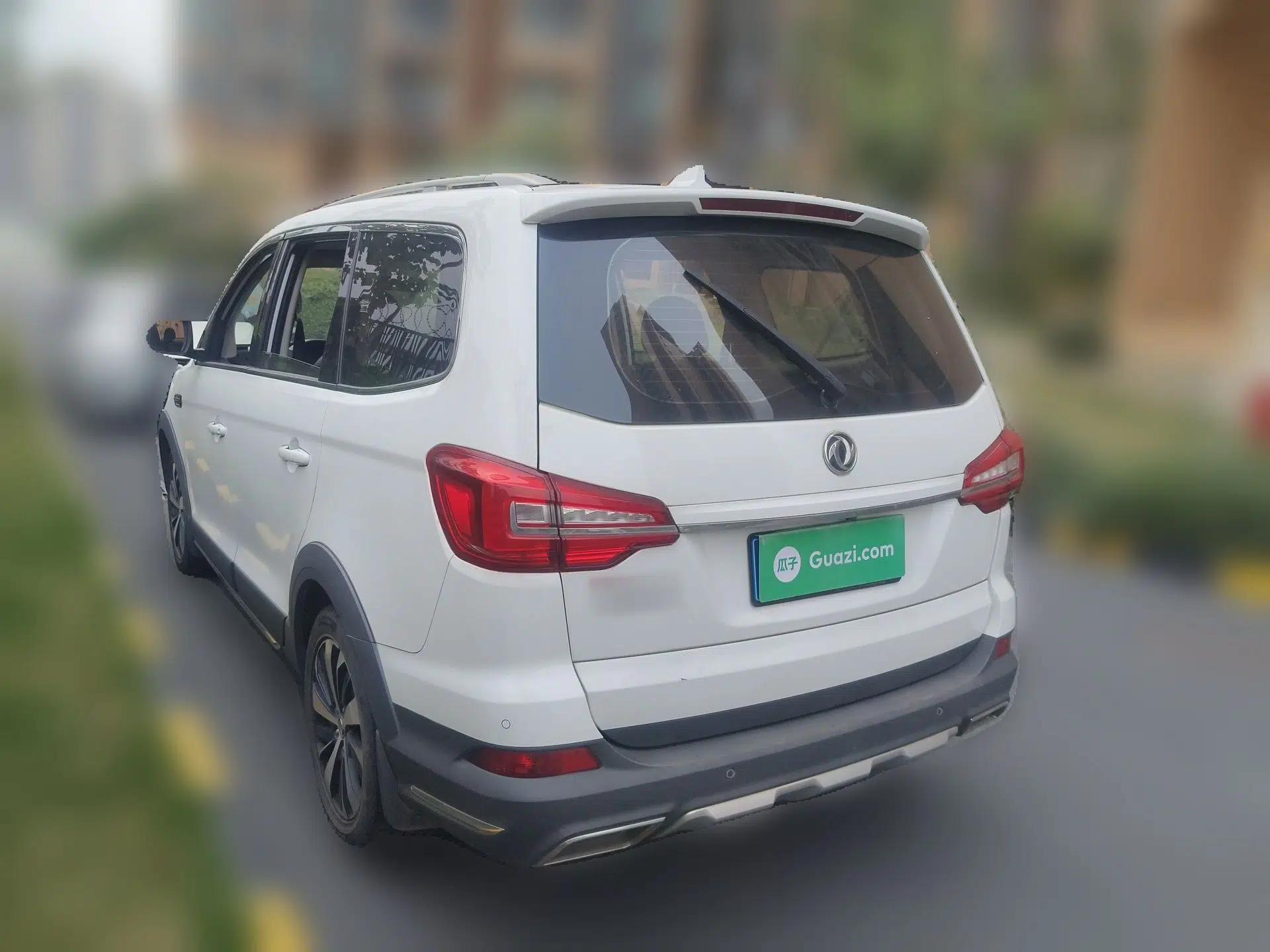 FORTHING Joyear X6 2017 Jingxiang Series 1.5T CVT Luxury Model — миниатюра 4