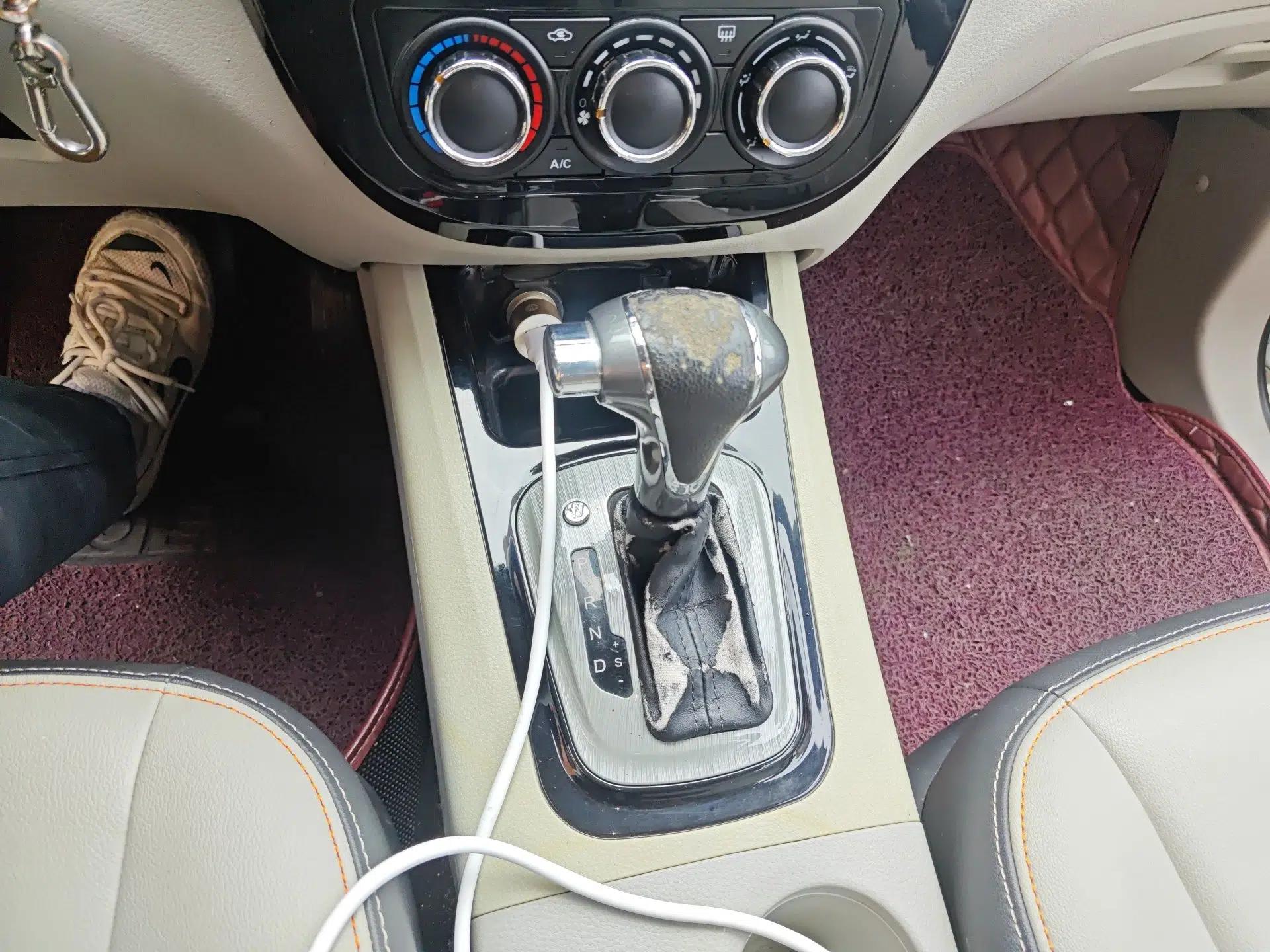 FORTHING Joyear XV 2015 1.6L CVT Luxury Model — миниатюра 15
