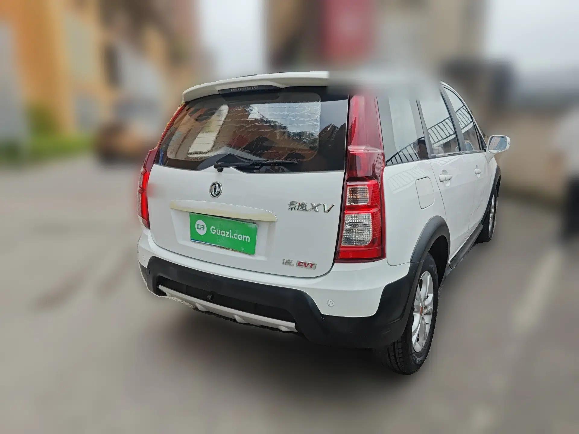 FORTHING Joyear XV 2015 1.6L CVT Luxury Model — миниатюра 6