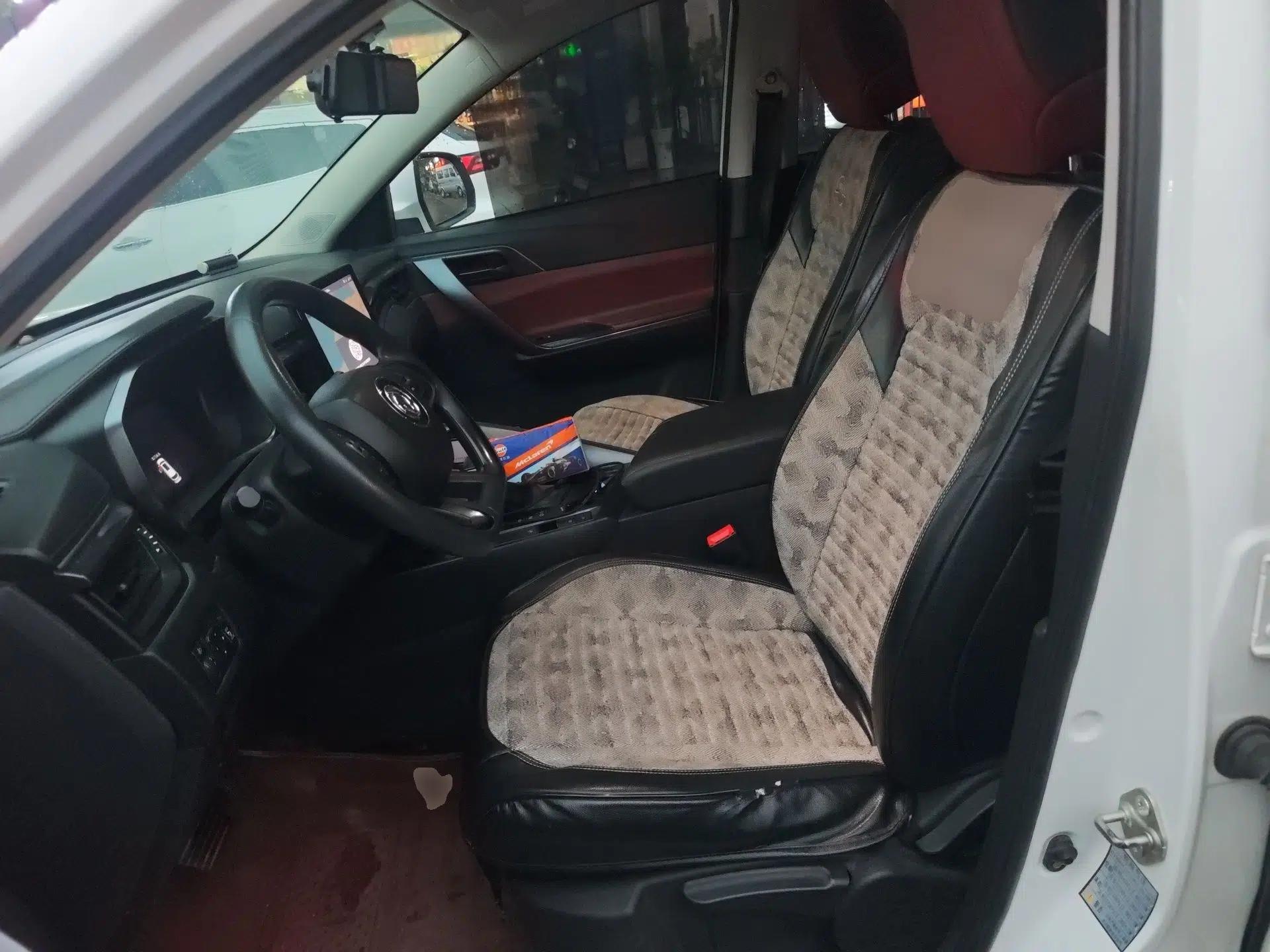 FORTHING T5L 2020 1.5T Automatic Luxury 7-Seater China VI Standard — миниатюра 16