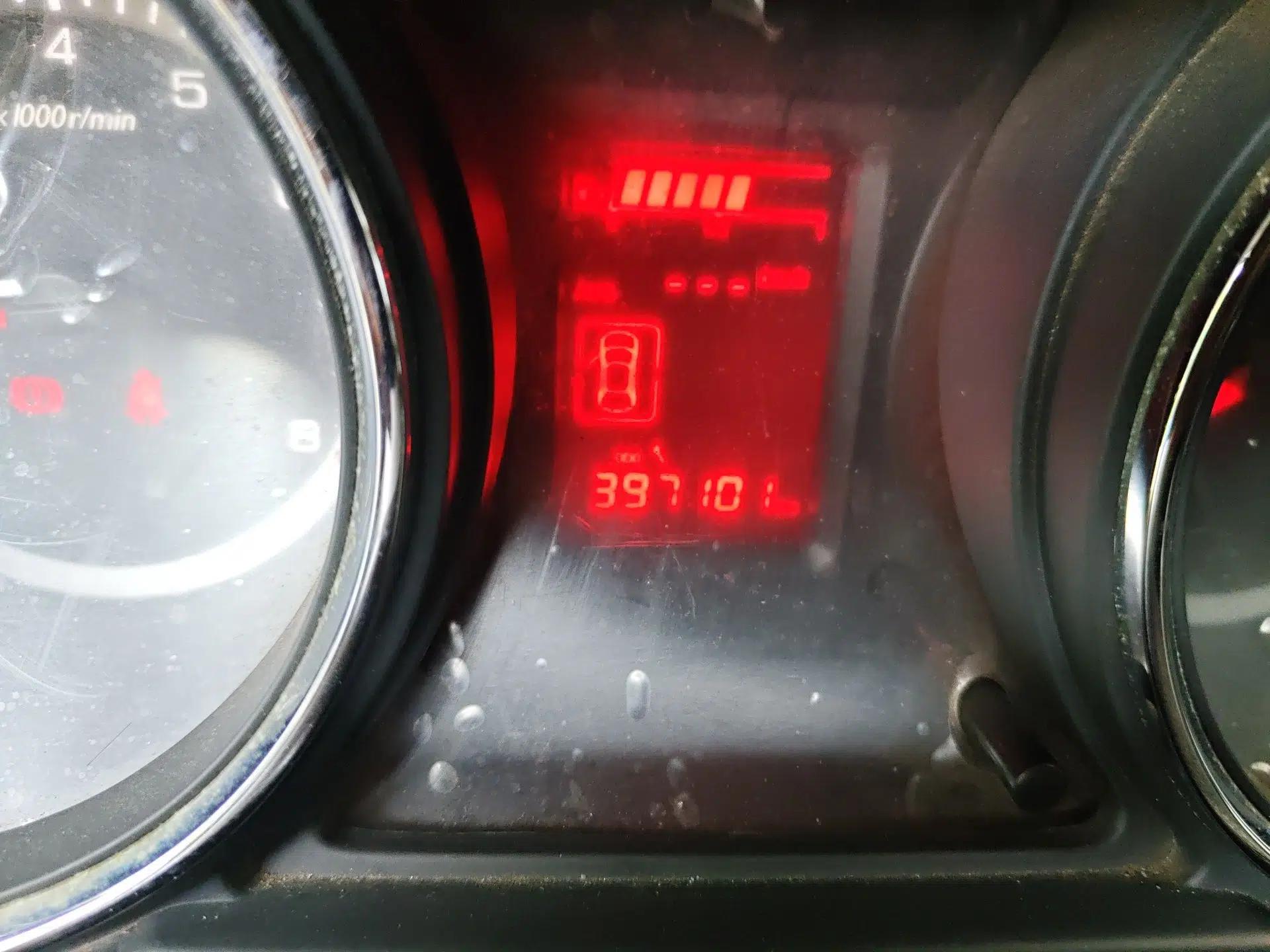Dongfeng Aeolus A60 2014 1.6L Manual Smart-Drive Elite Version — миниатюра 13