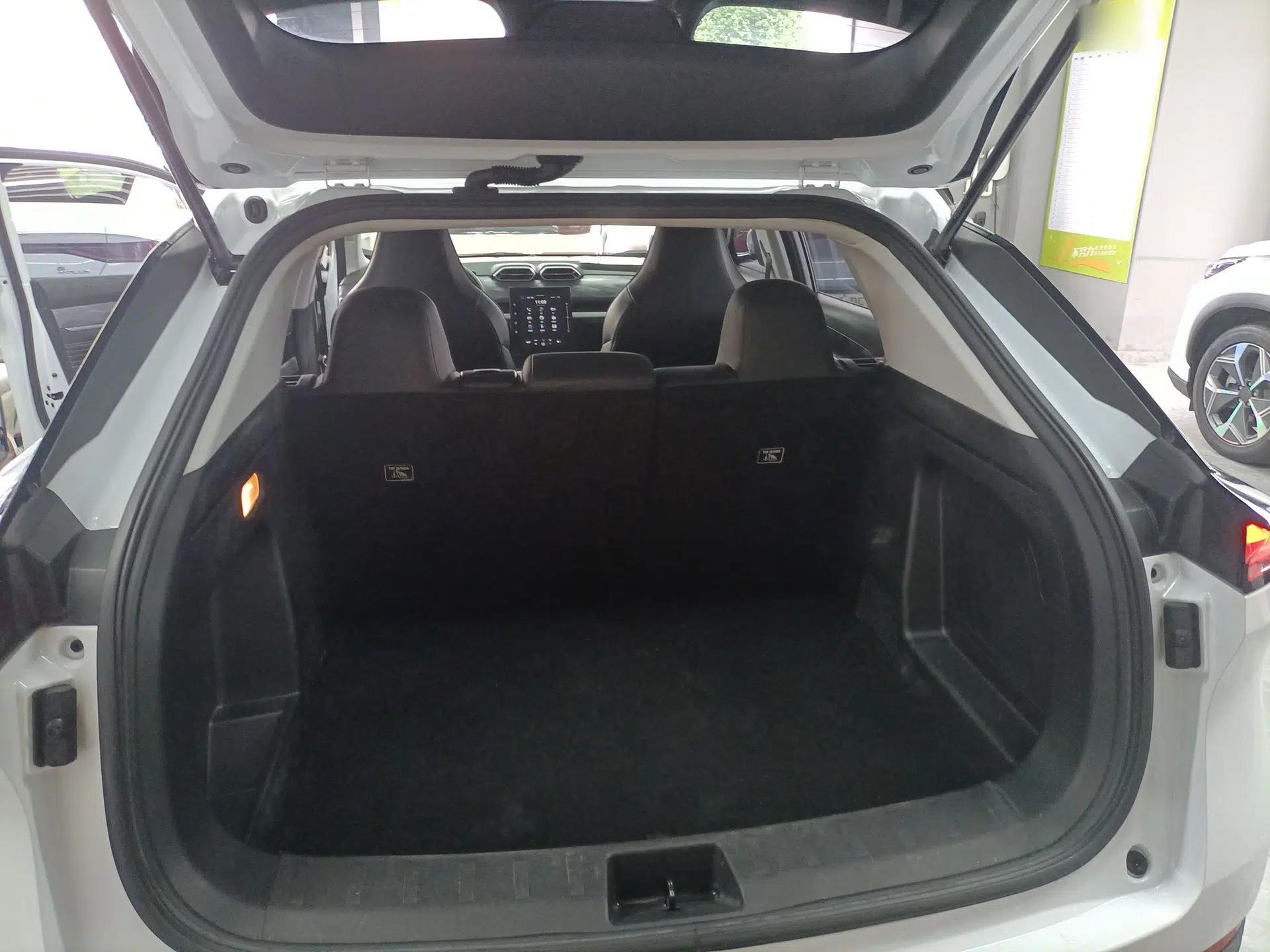 Dongfeng Aeolus SKY EV01 2023 445km PRO — миниатюра 22