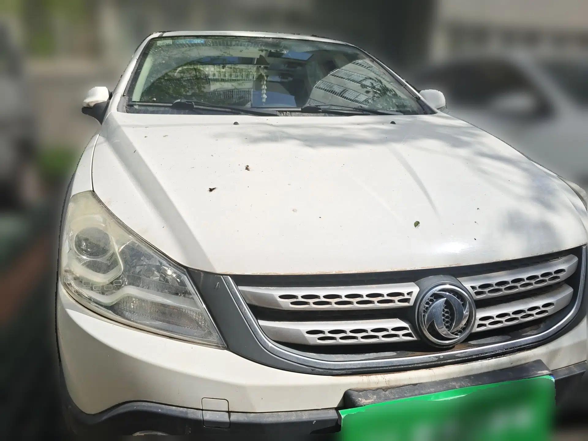 Dongfeng Aeolus H30 2014 CROSS 1.5L Manual Gratitude Edition — миниатюра 2