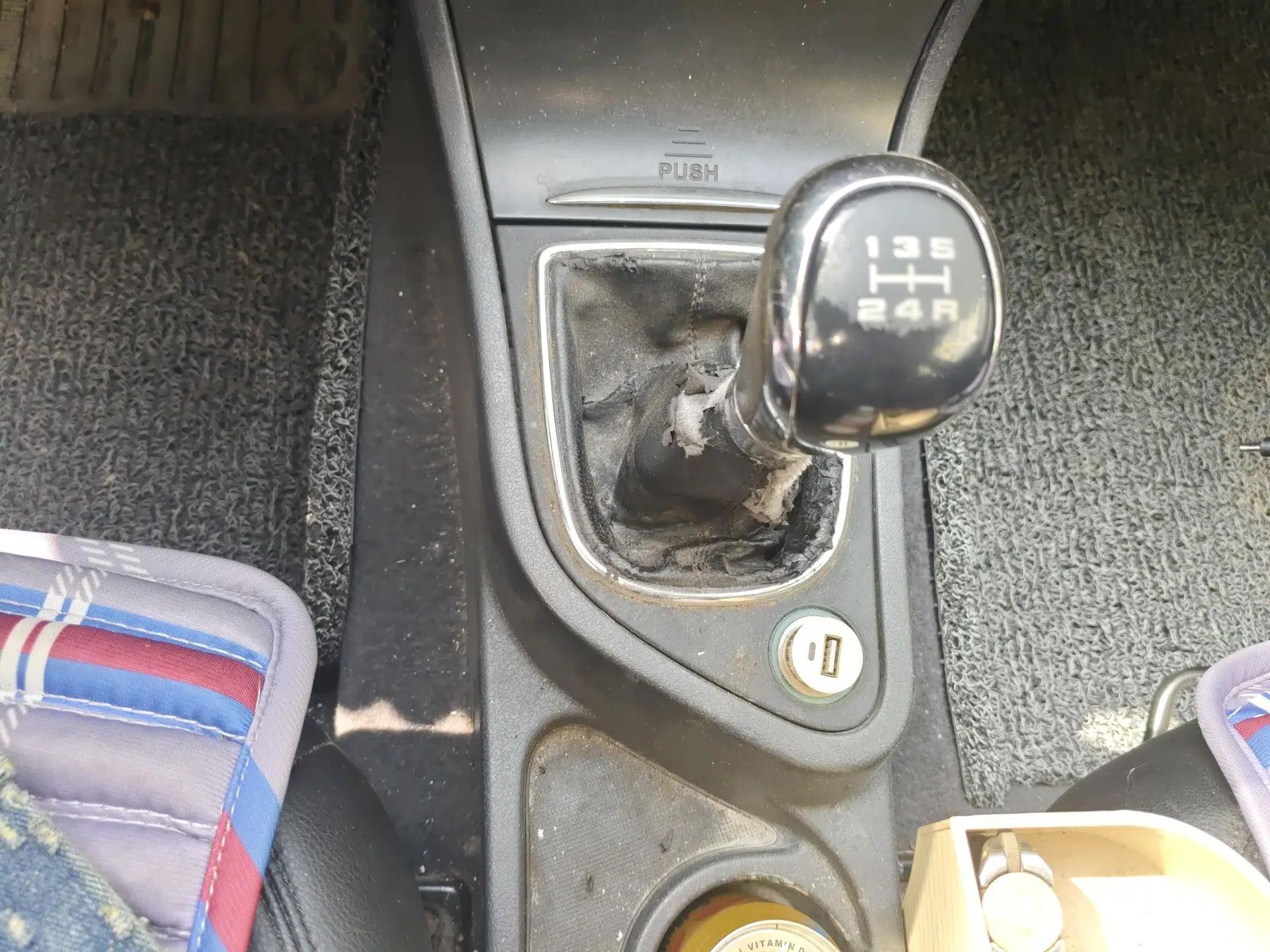Dongfeng Aeolus H30 2014 CROSS 1.5L Manual Gratitude Edition — миниатюра 15