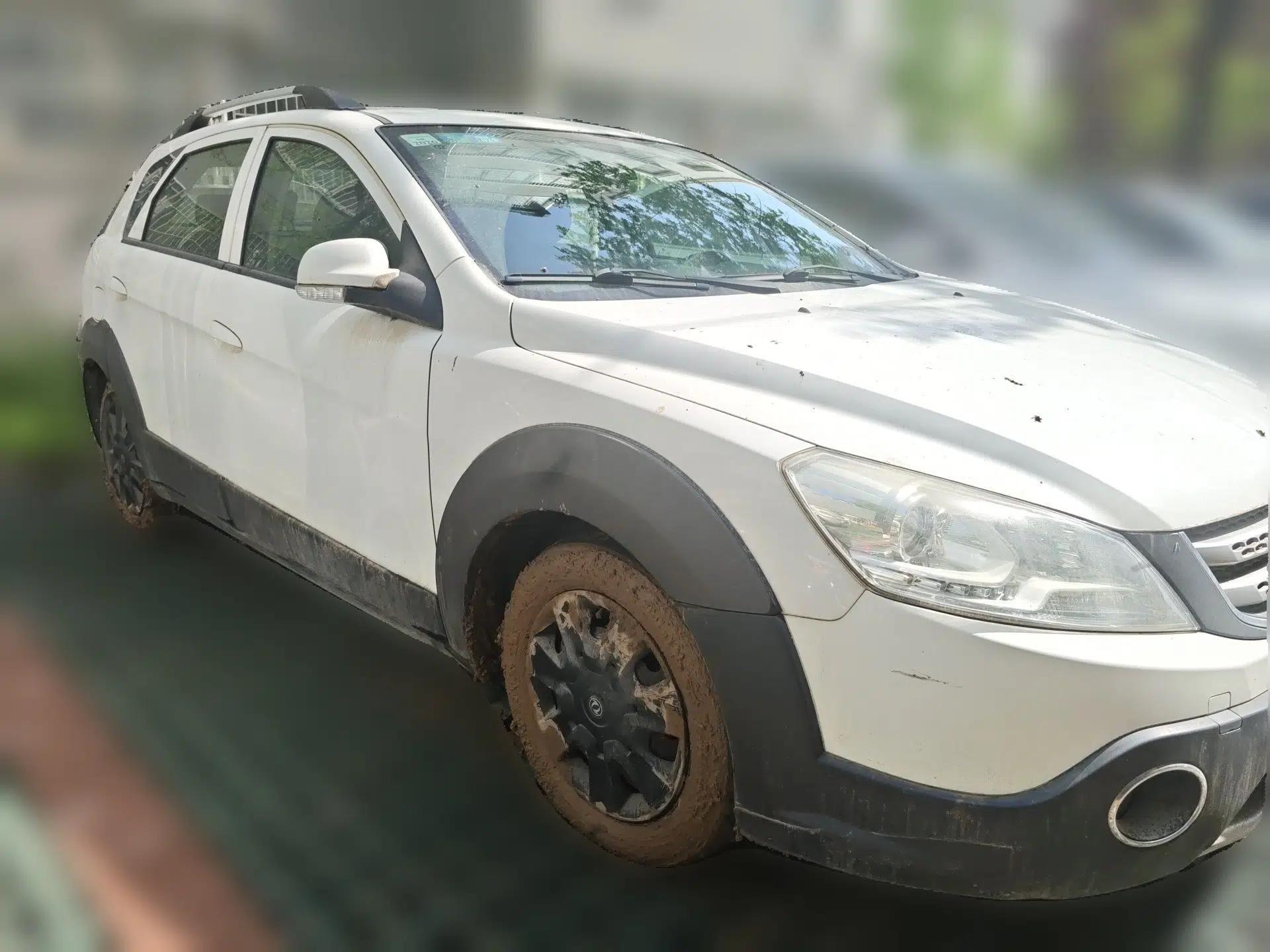Dongfeng Aeolus H30 2014 CROSS 1.5L Manual Gratitude Edition — миниатюра 3