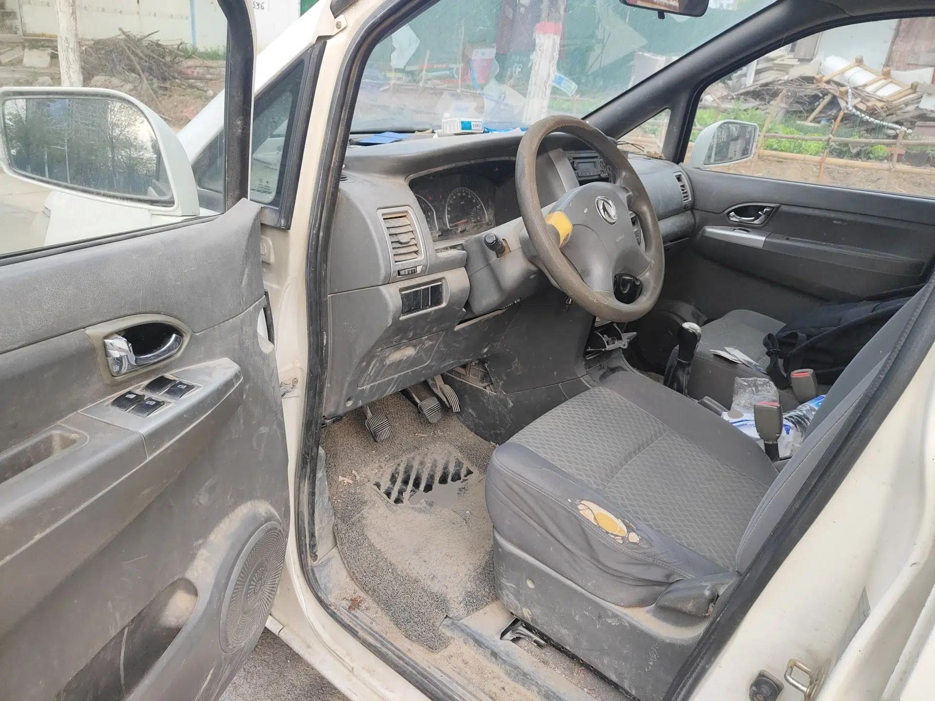 Dongfeng Shuaike 2011 1.6L Manual Comfort 7-Seater — миниатюра 17