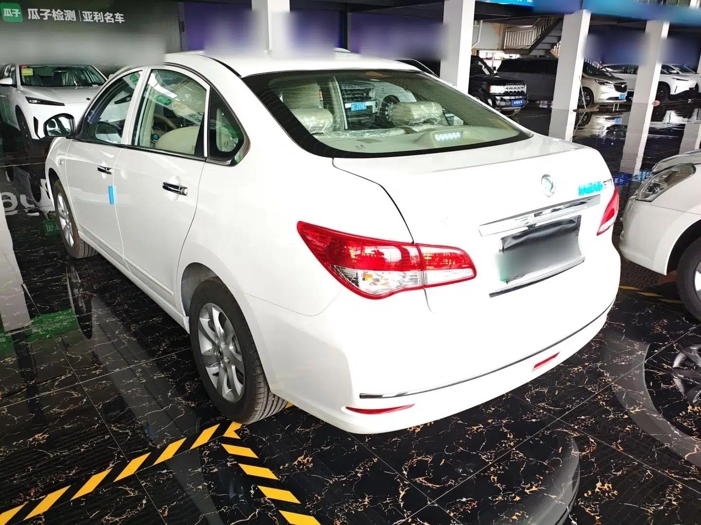 Dongfeng Junfeng E11K 2021 60.43 kWh Battery-Swap Version — миниатюра 4