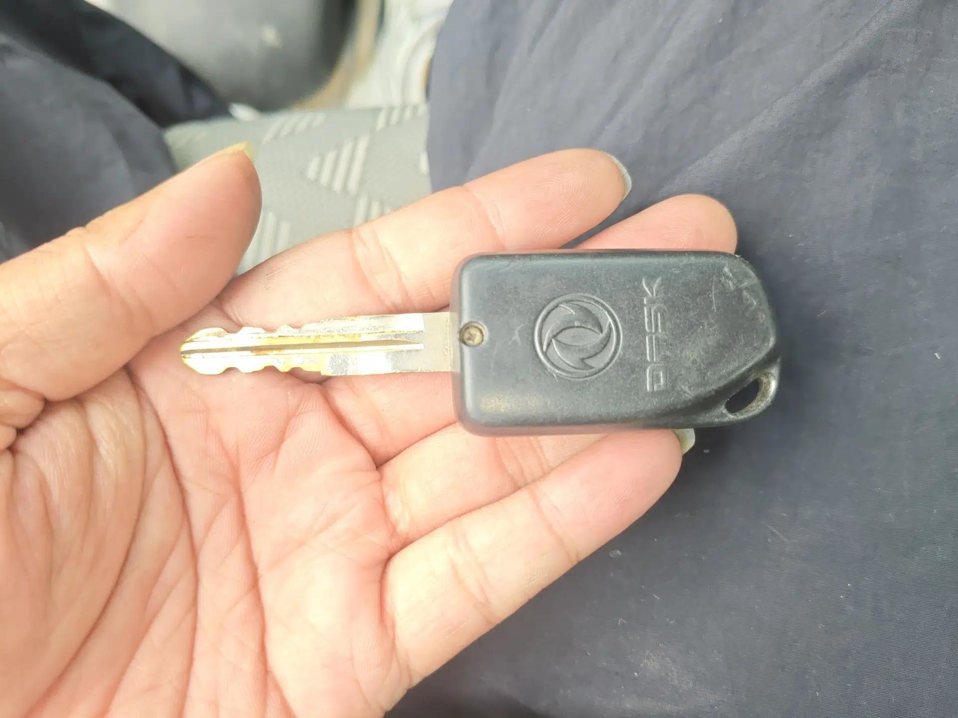 Dongfeng Xiaokang K07S 2016 1.0L Practical Version DK10 — миниатюра 9