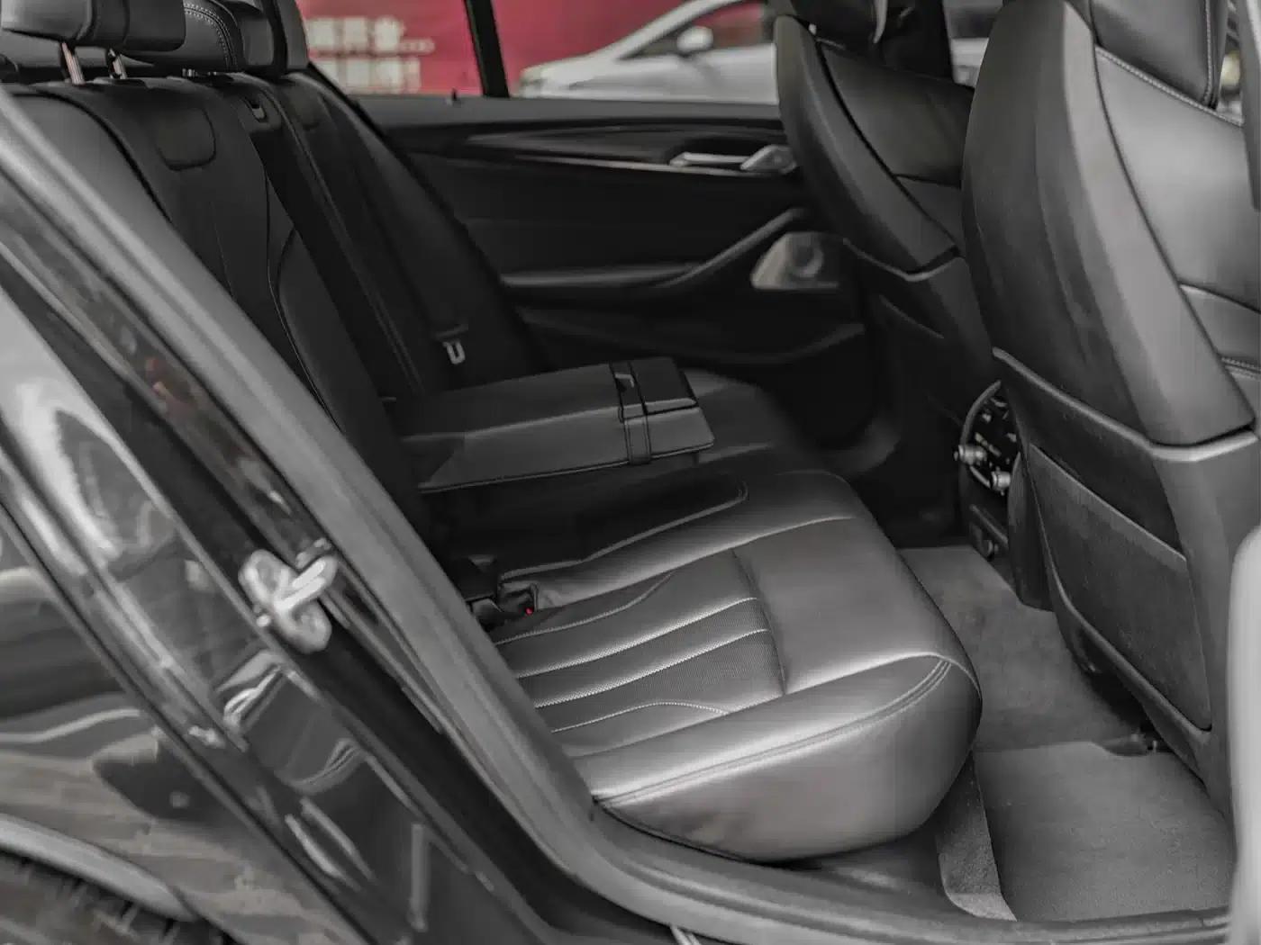 2018 BMW M5 — миниатюра 14