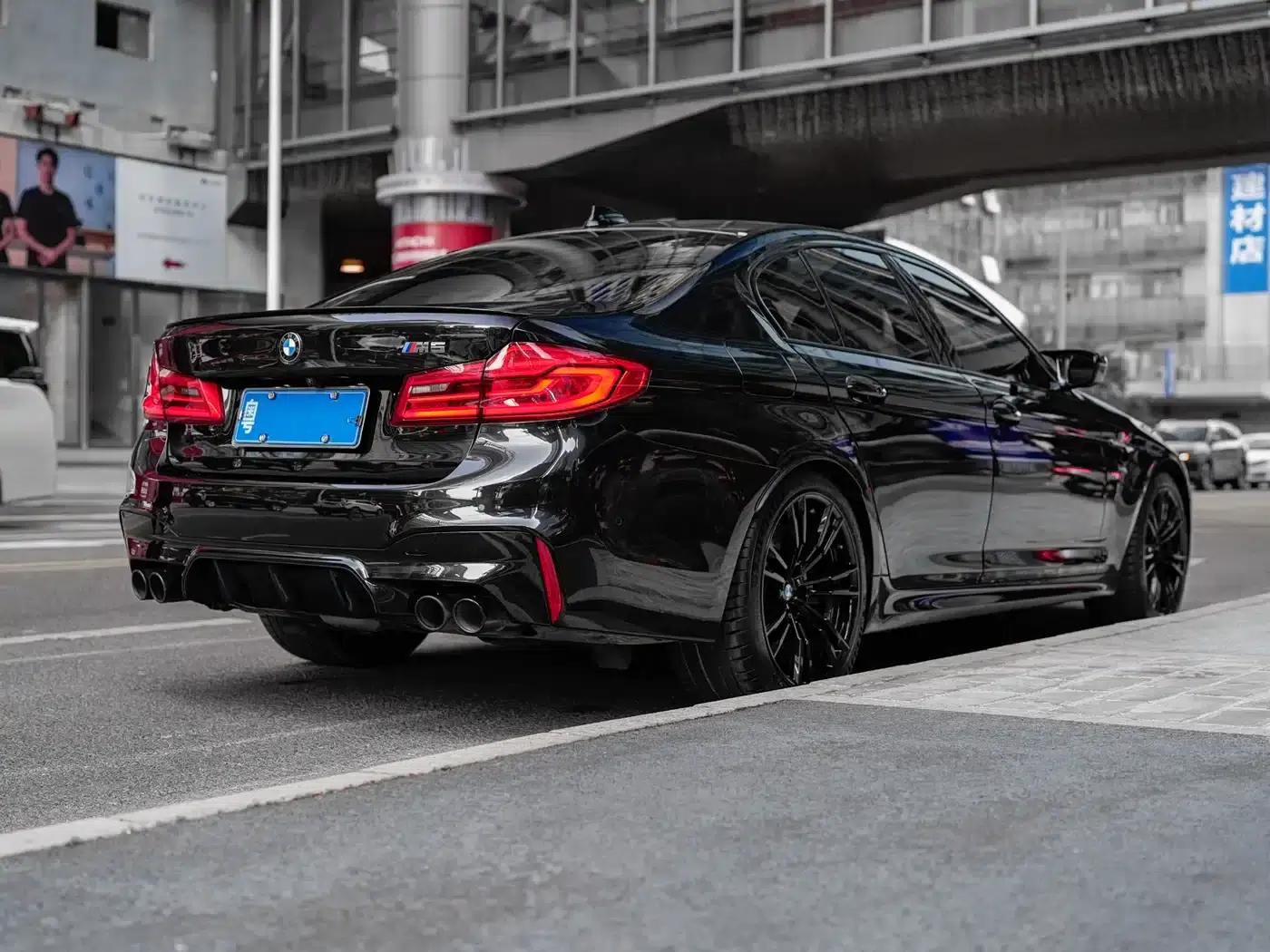 2018 BMW M5 — миниатюра 15