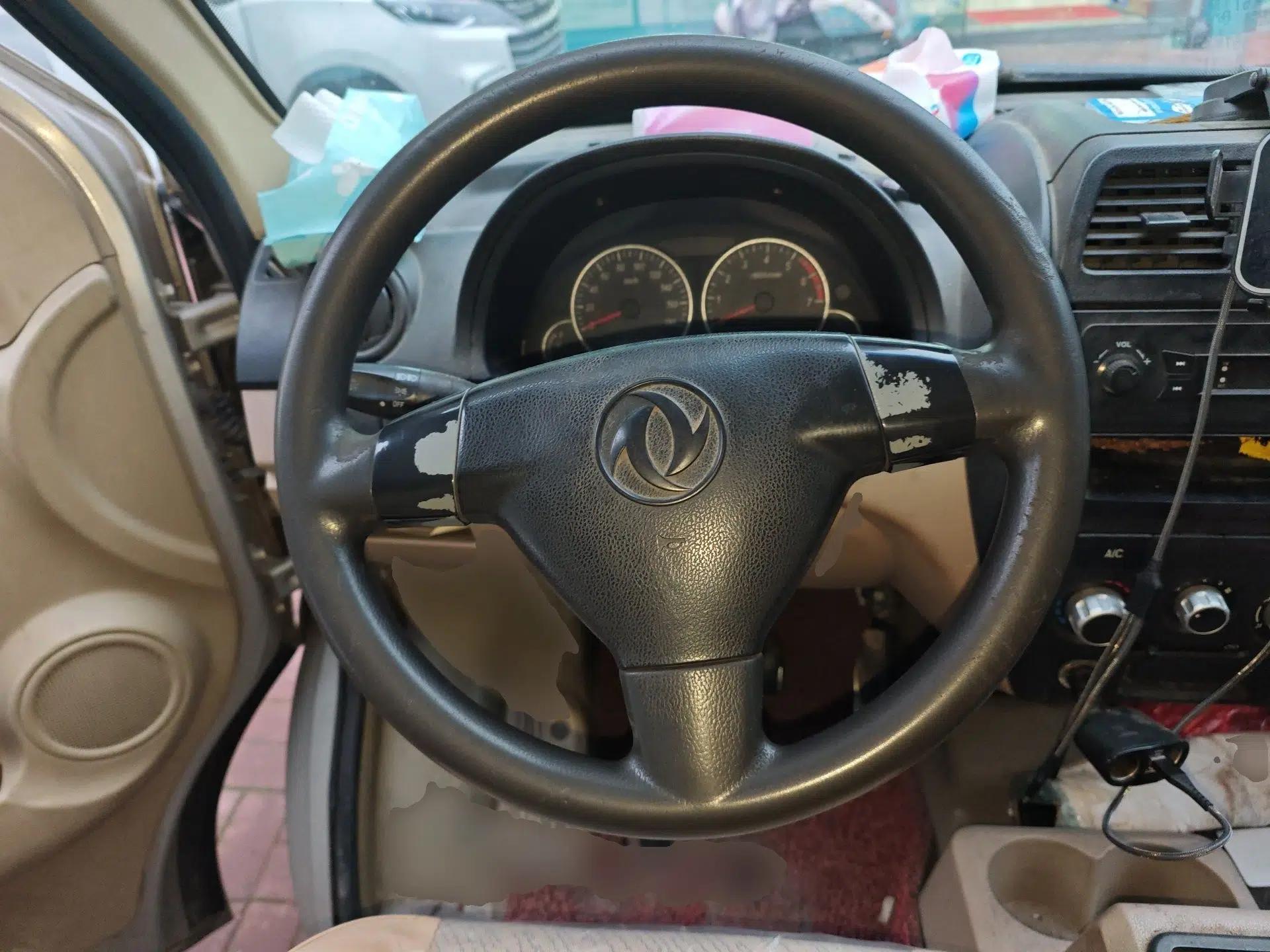 Dongfeng Xiaokang C37 2018 1.5L Premium II DK15 — миниатюра 11