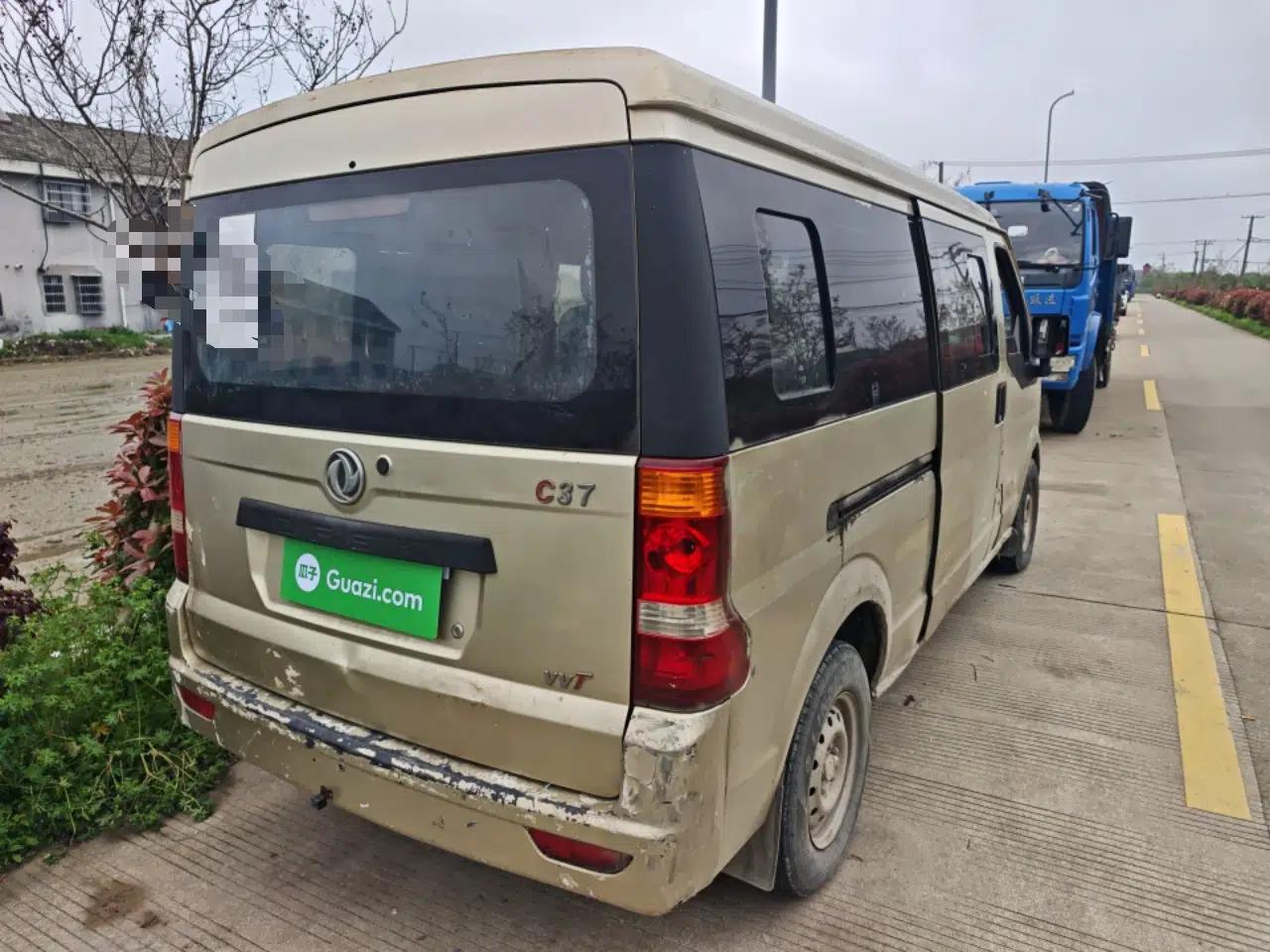 Dongfeng Xiaokang C37 2012 1.4L Comfort Version DK13-06 — миниатюра 6