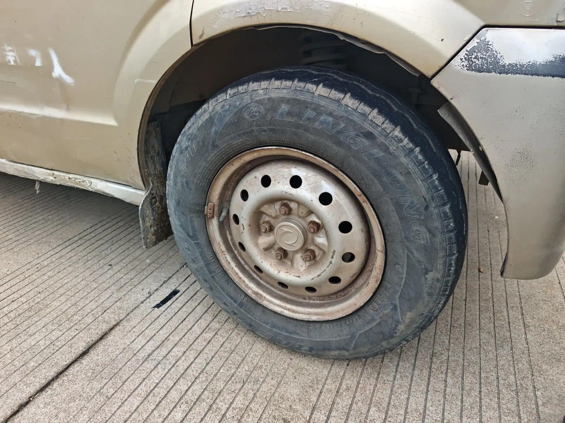 Dongfeng Xiaokang C37 2012 1.4L Comfort Version DK13-06 — миниатюра 8