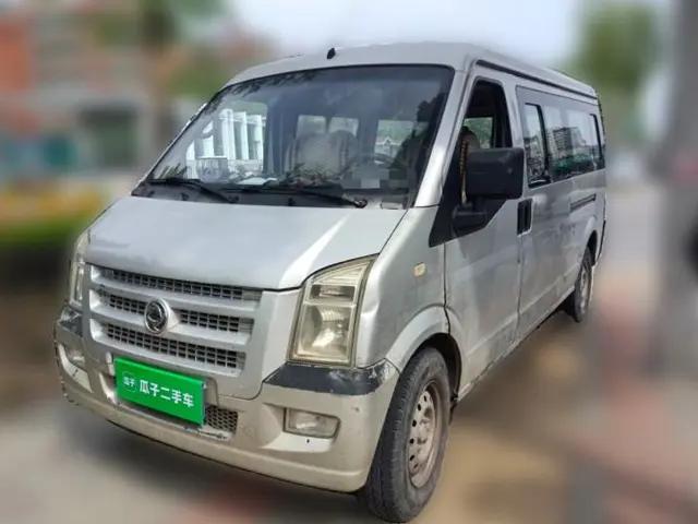Dongfeng Xiaokang C36 2015 1.5L Standard Version II DK15-06