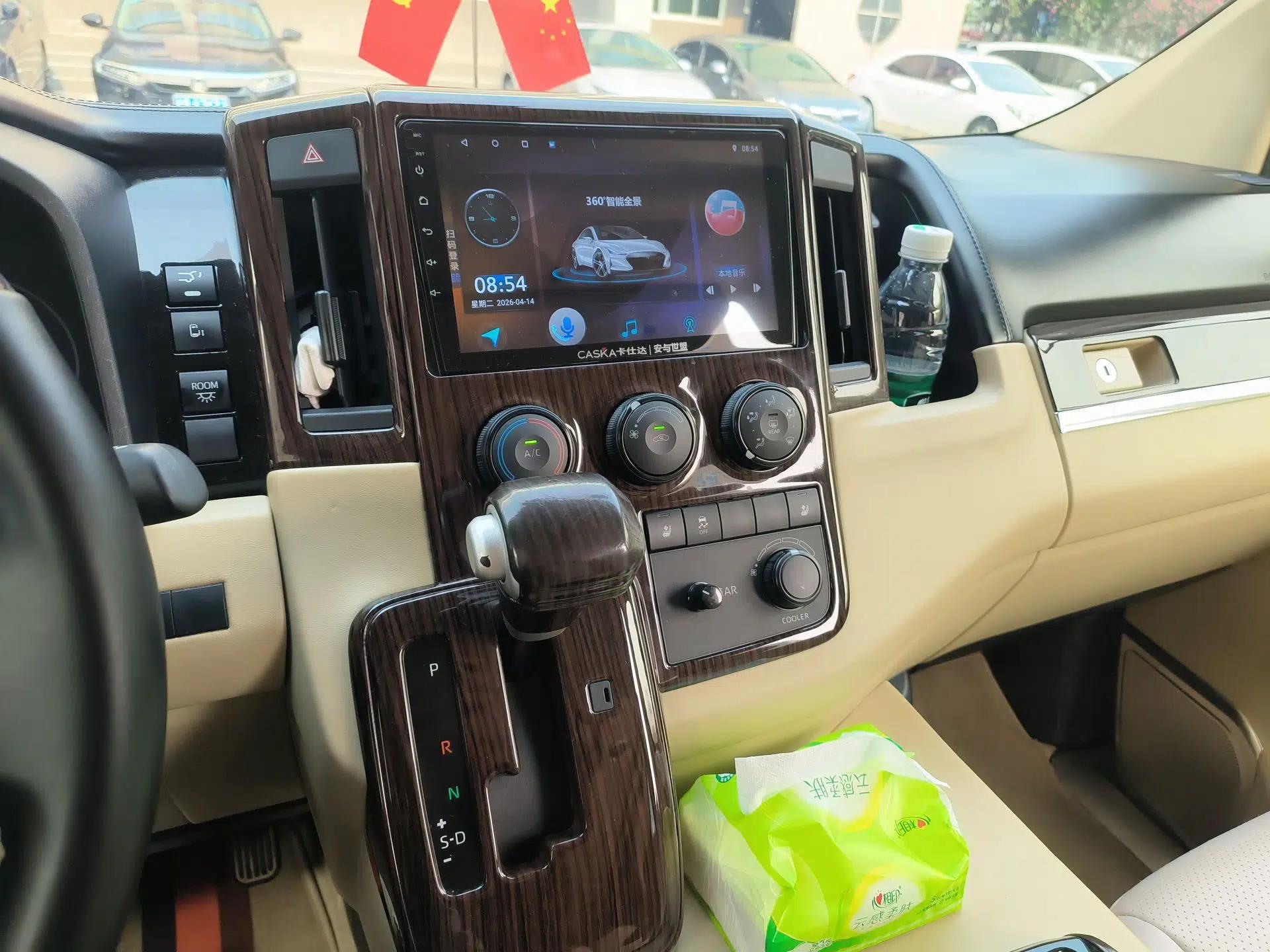 Toyota HIACE  — миниатюра 14