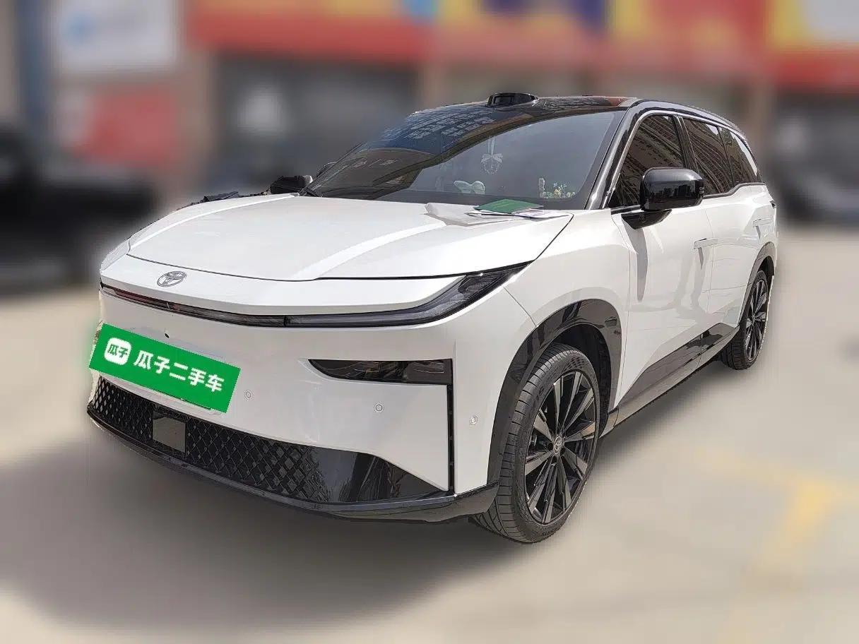 Toyota BZ 3X 2025 610 Max — миниатюра 1