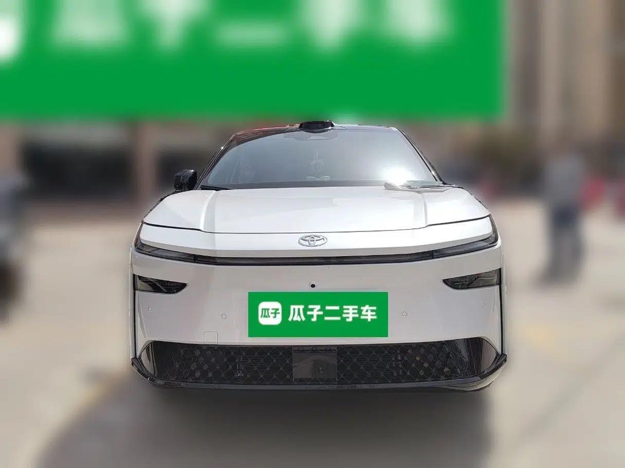 Toyota BZ 3X 2025 610 Max — миниатюра 2