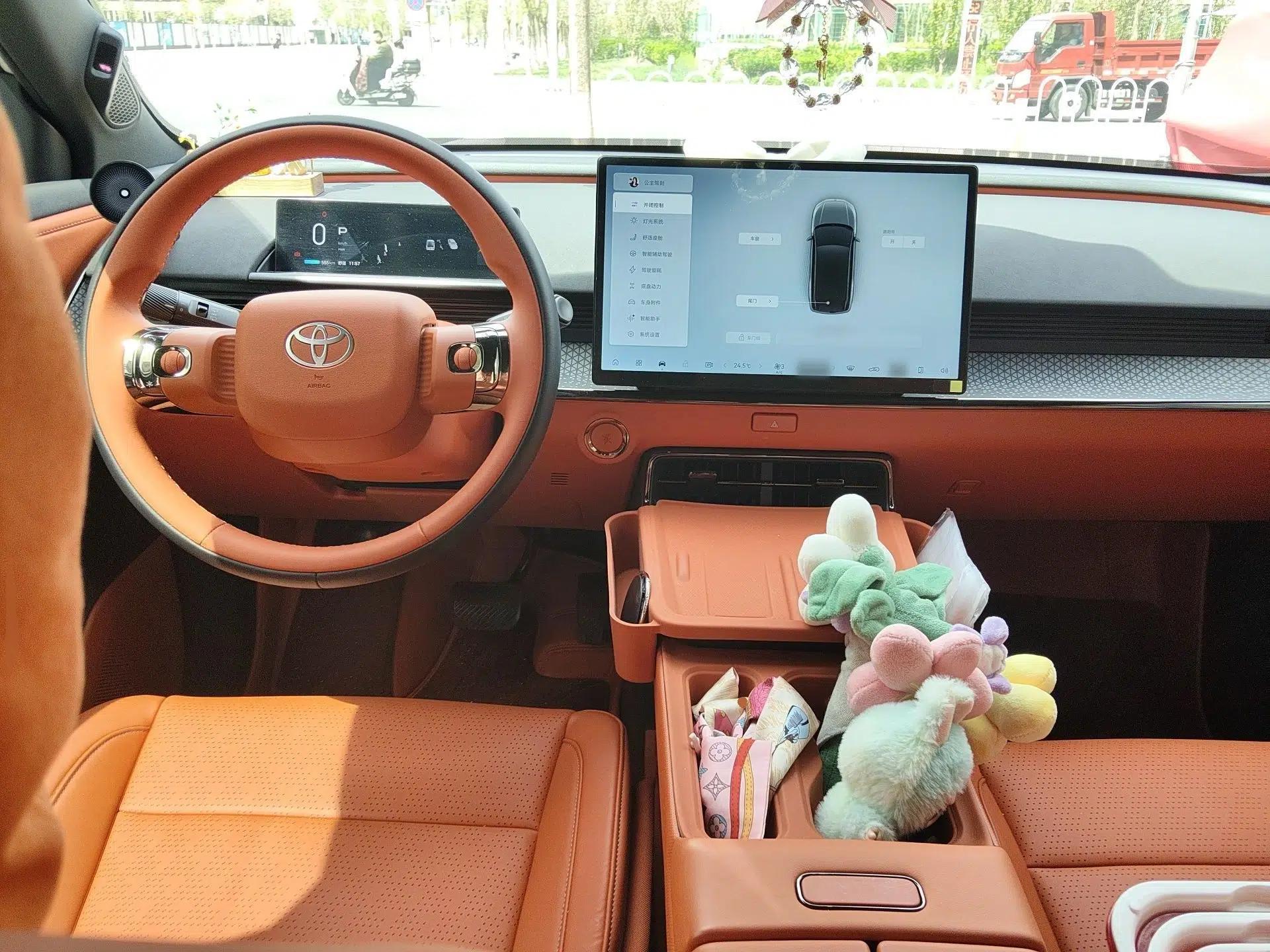 Toyota BZ 3X 2025 610 Max — миниатюра 10
