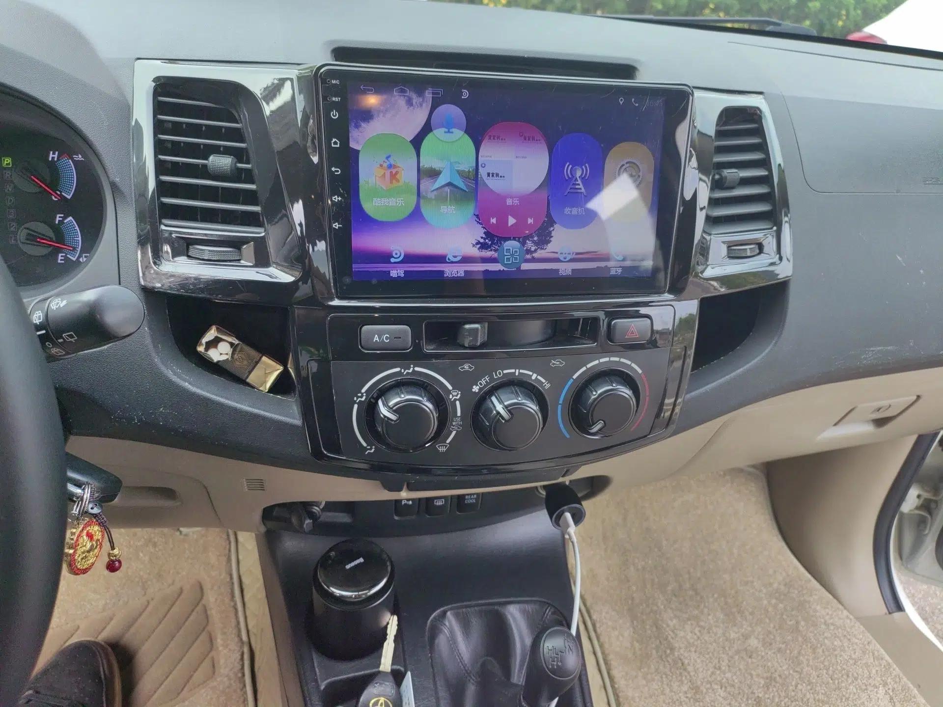 Toyota Fortuner 2015 2.7L Standard Edition — миниатюра 14
